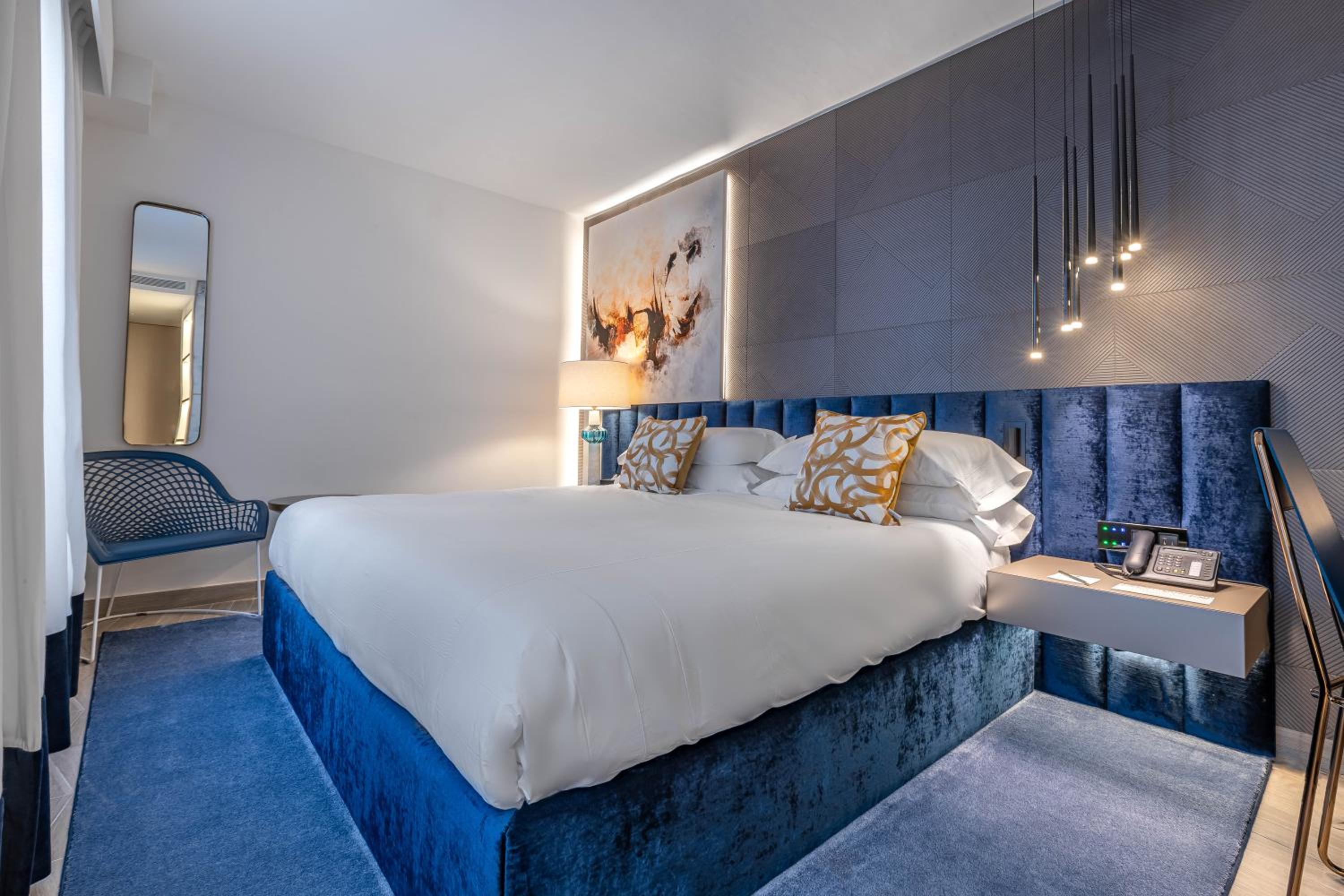 Superior Deluxe Room - Photo 9
