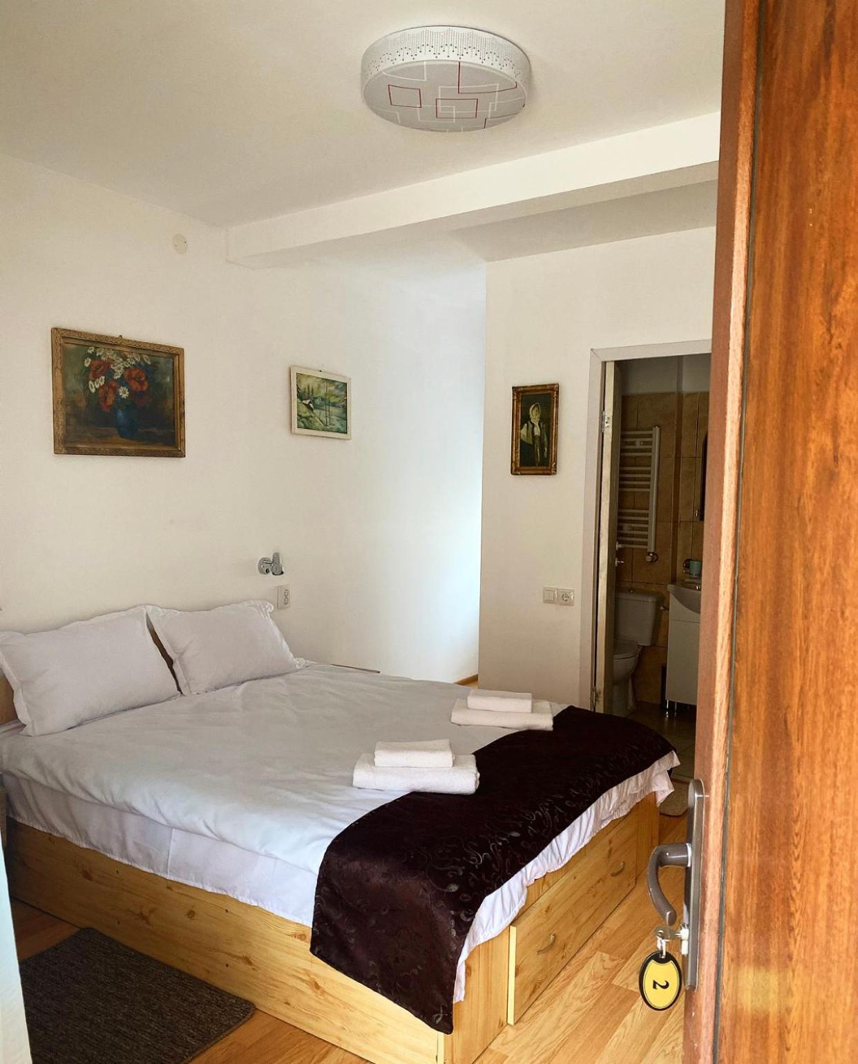 Deluxe Room - Photo 18