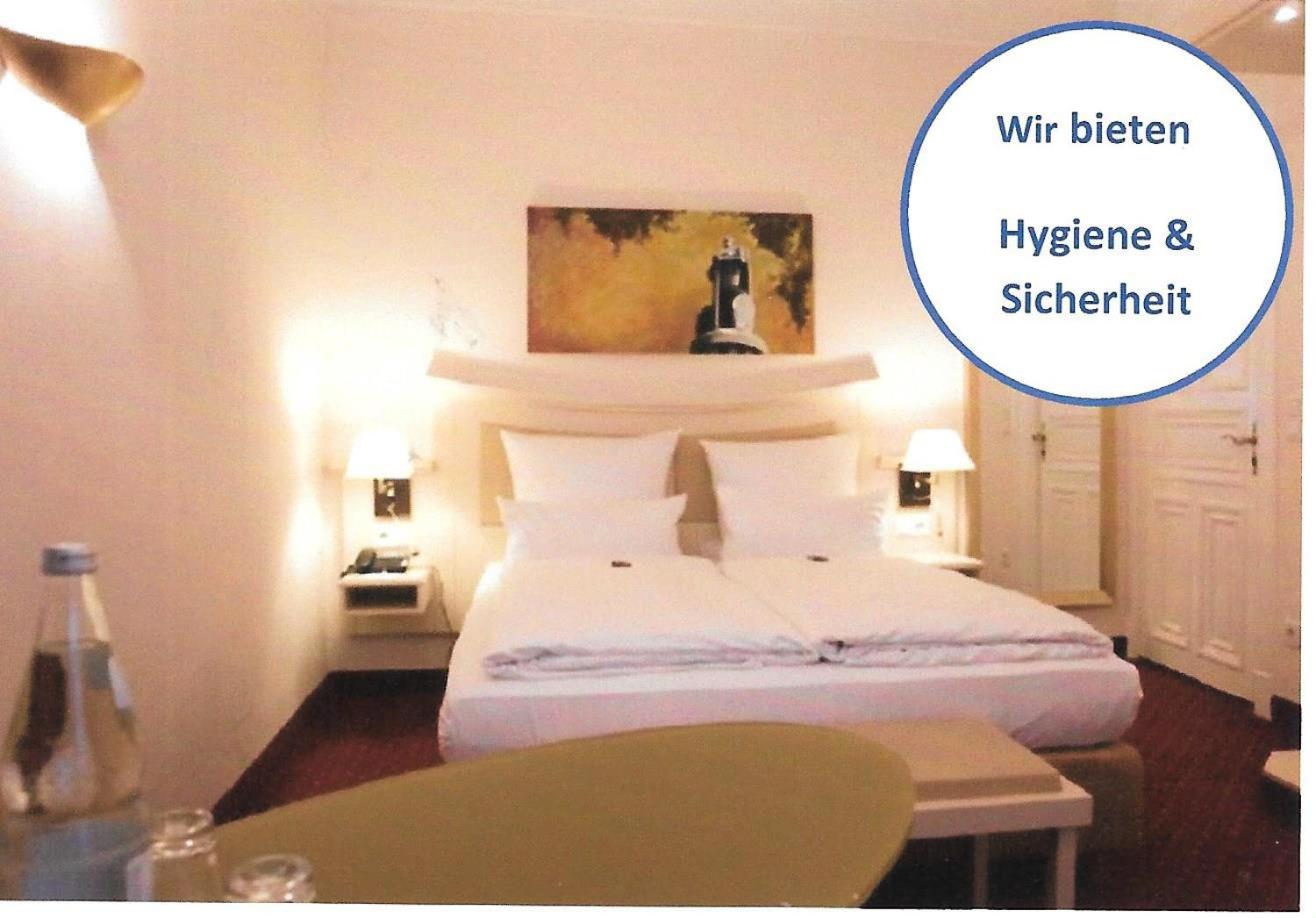 Standard Room with Queen-size Bed - Photo 10