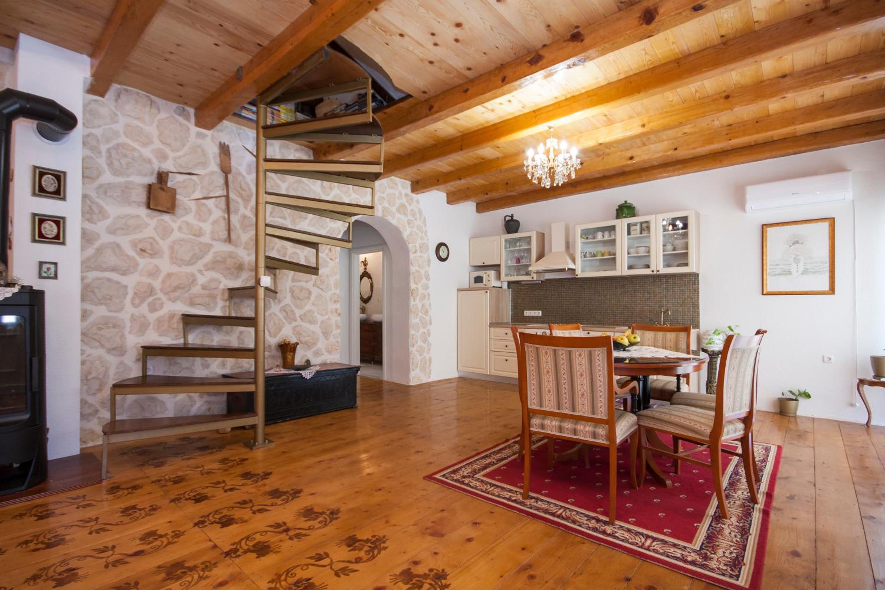 Two-Bedroom House photo 2