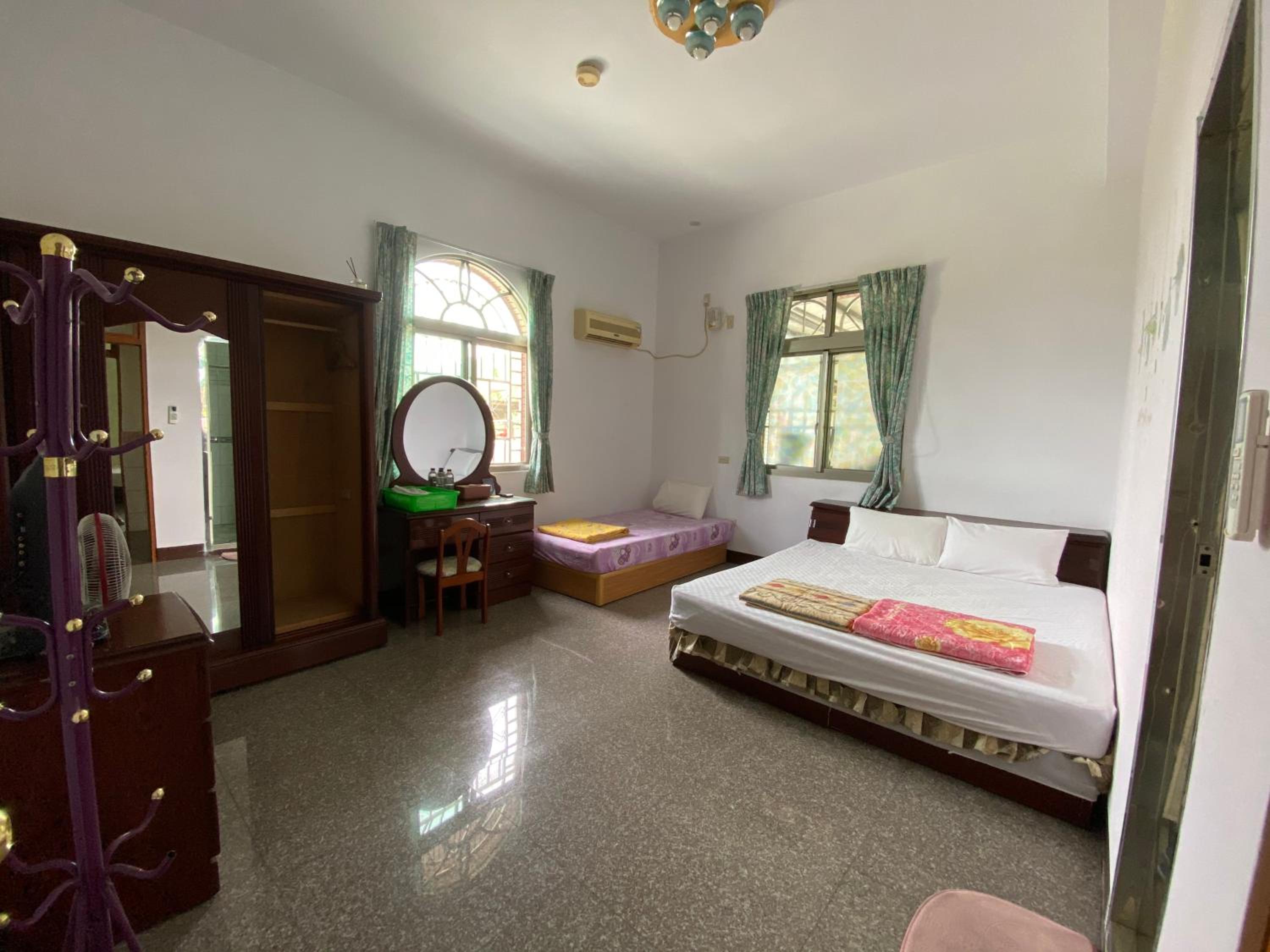 Standard Triple Room photo 1