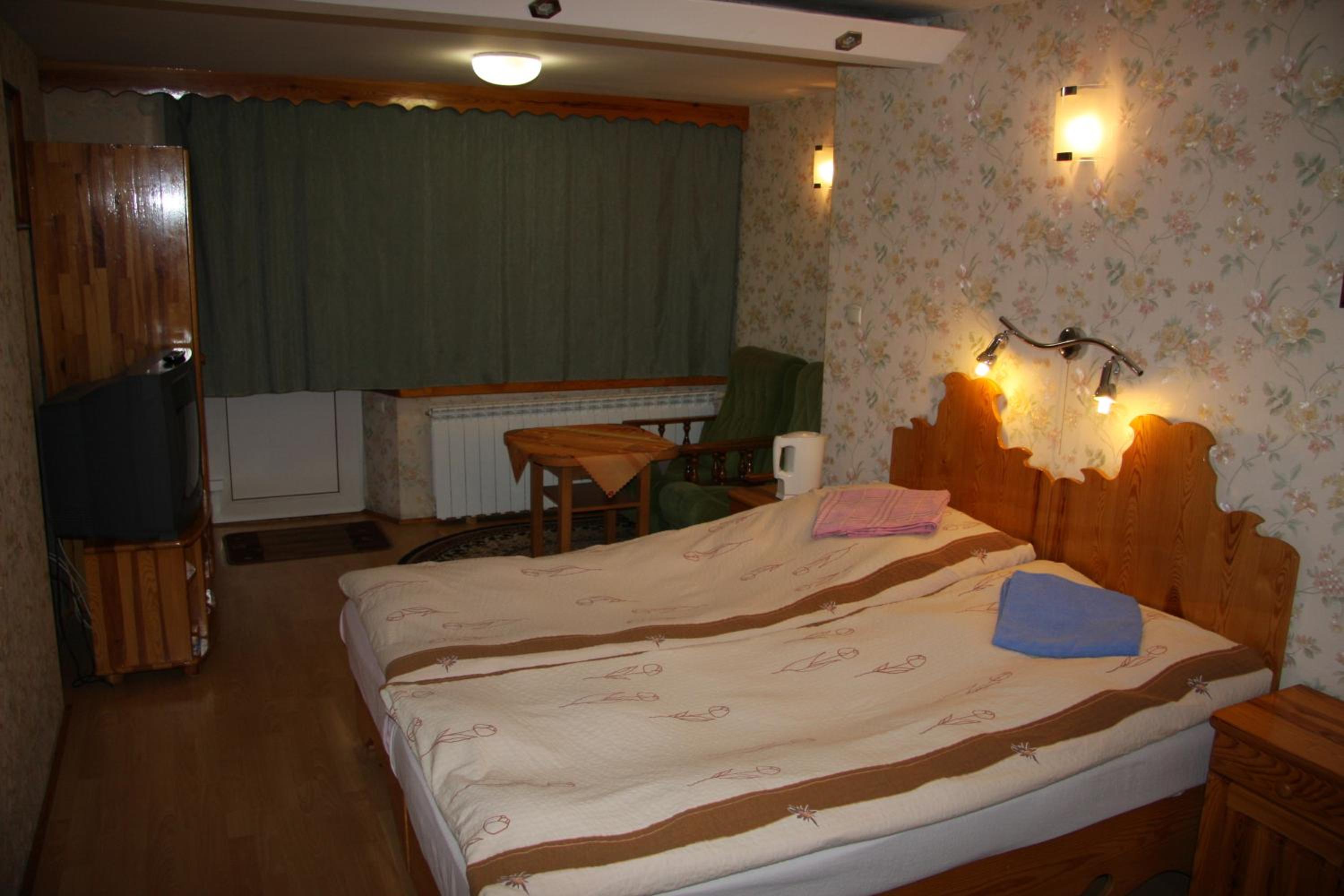 Triple Room - Photo 8