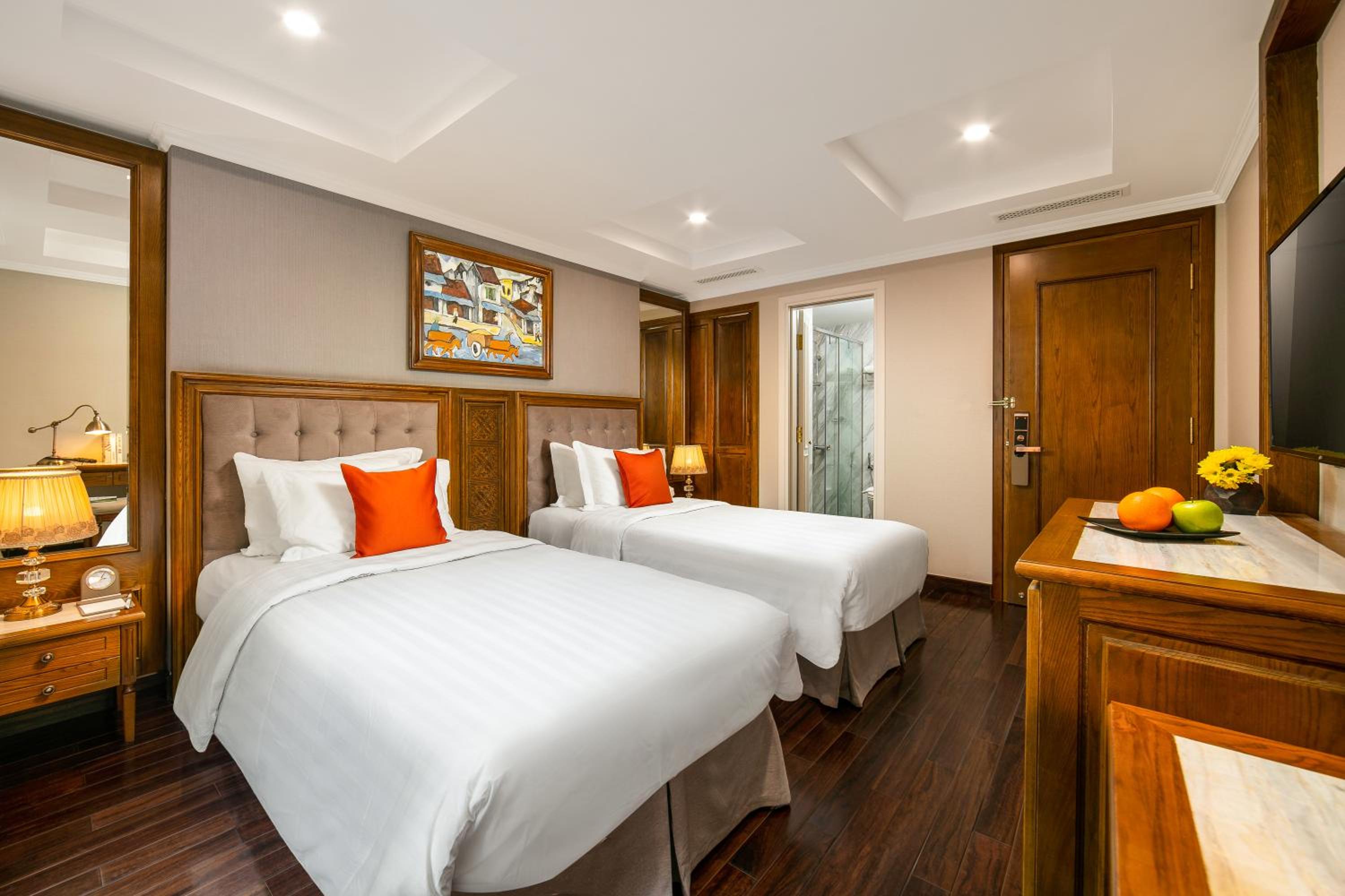 Suite Balcony - Double or Twin photo 3