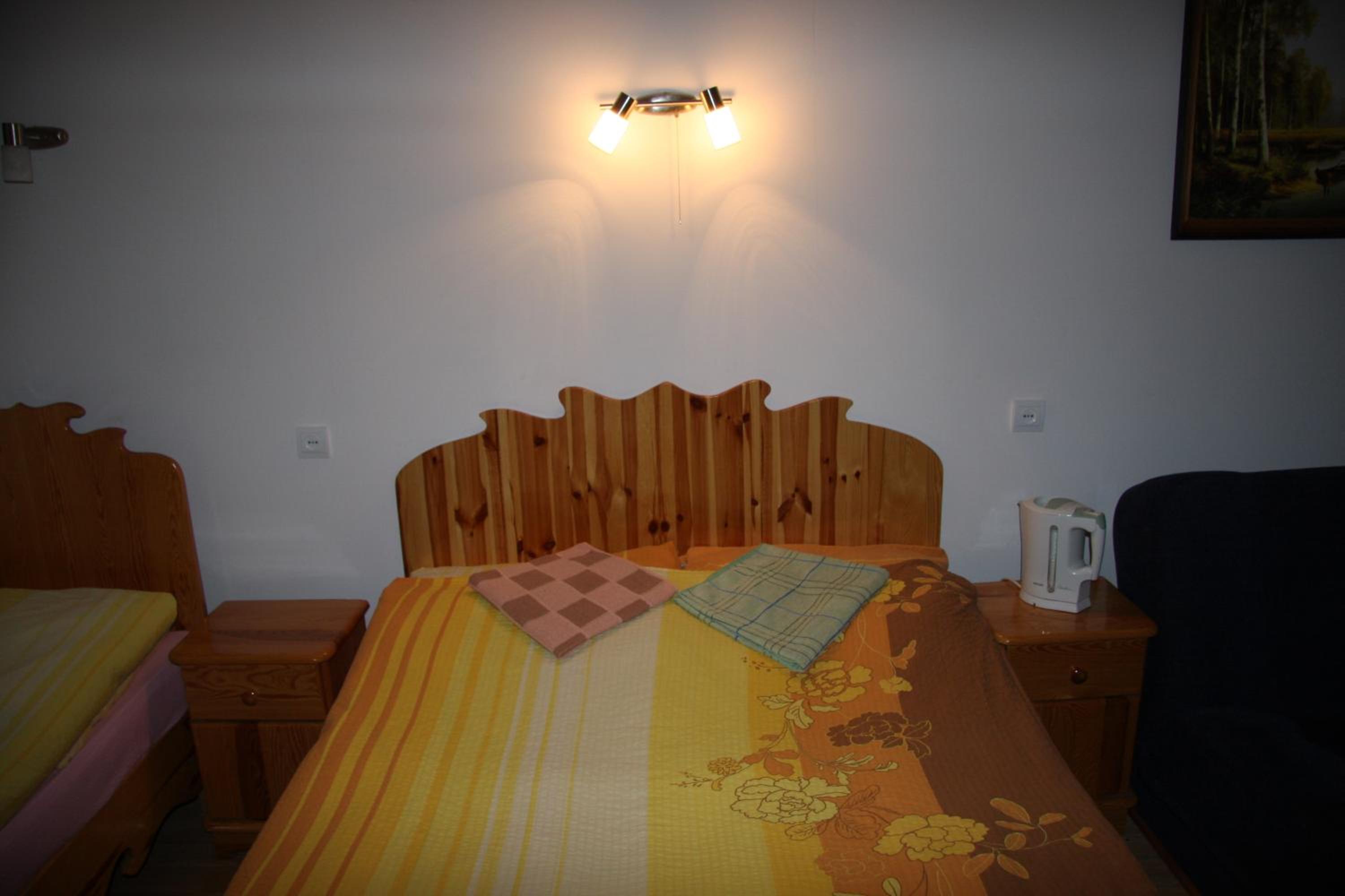 Triple Room - Photo 11