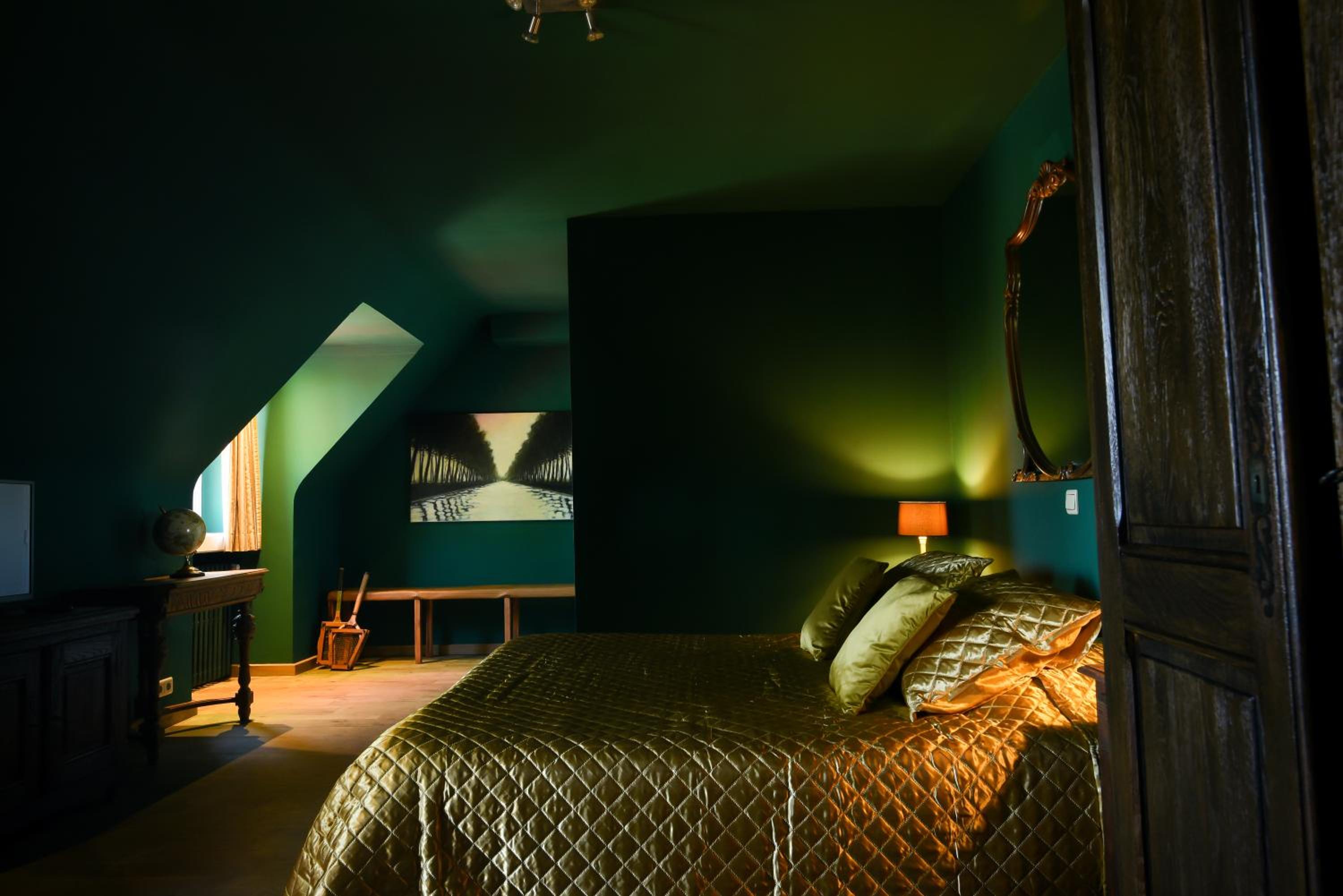 Deluxe Double Room with Lake View photo 1