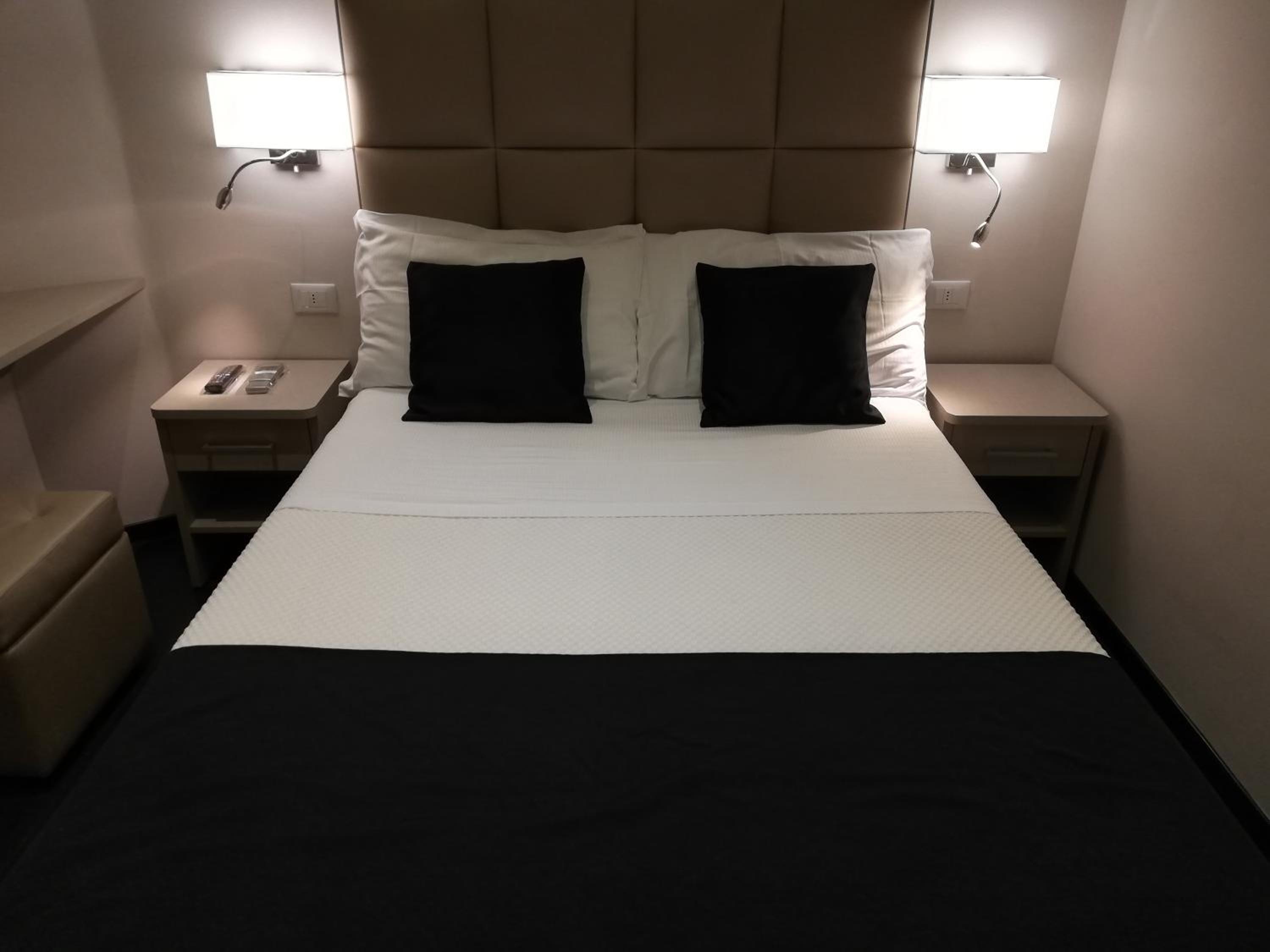 Economy Double Room photo 1