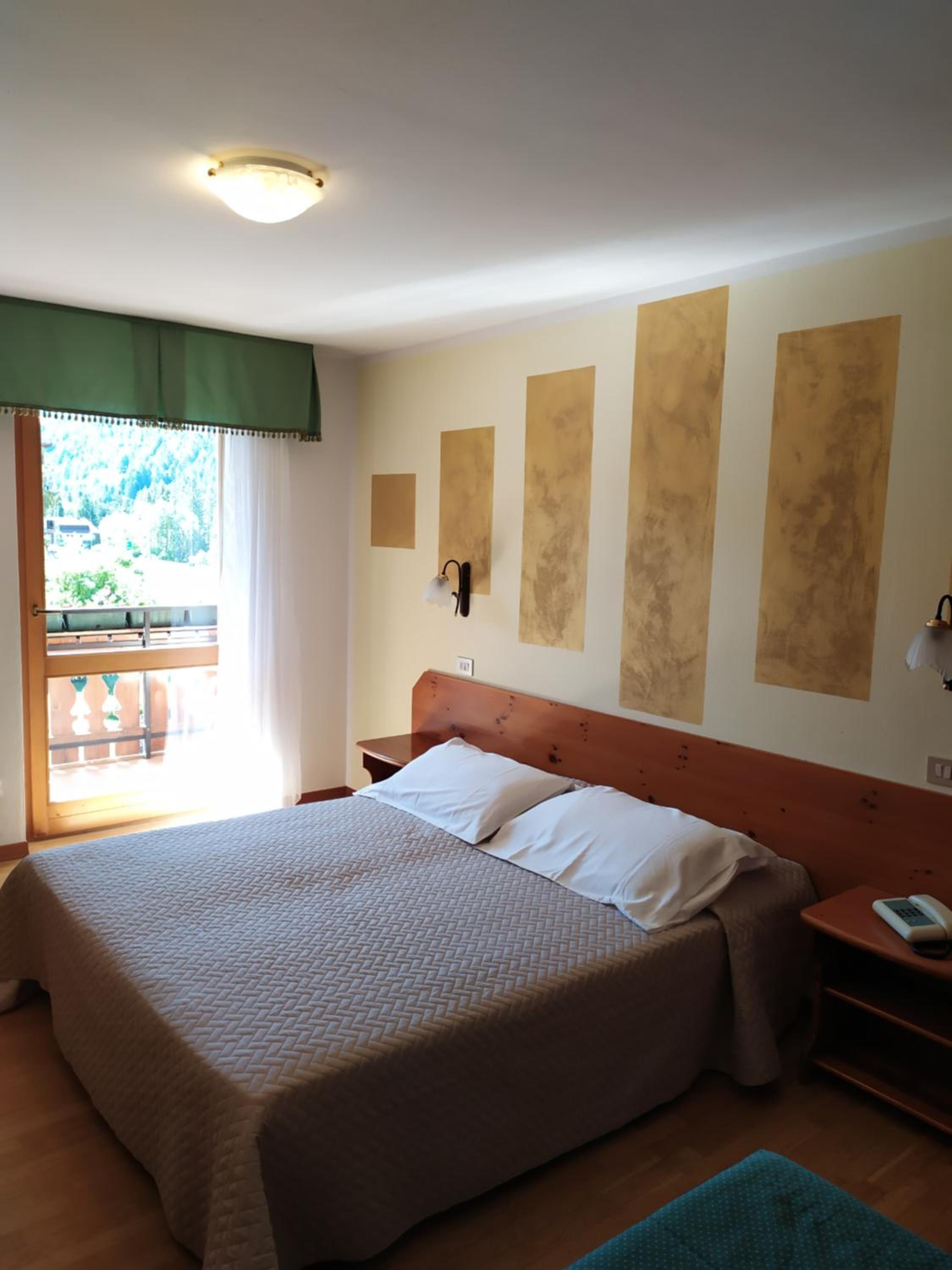 Double or Twin Room - Photo 7