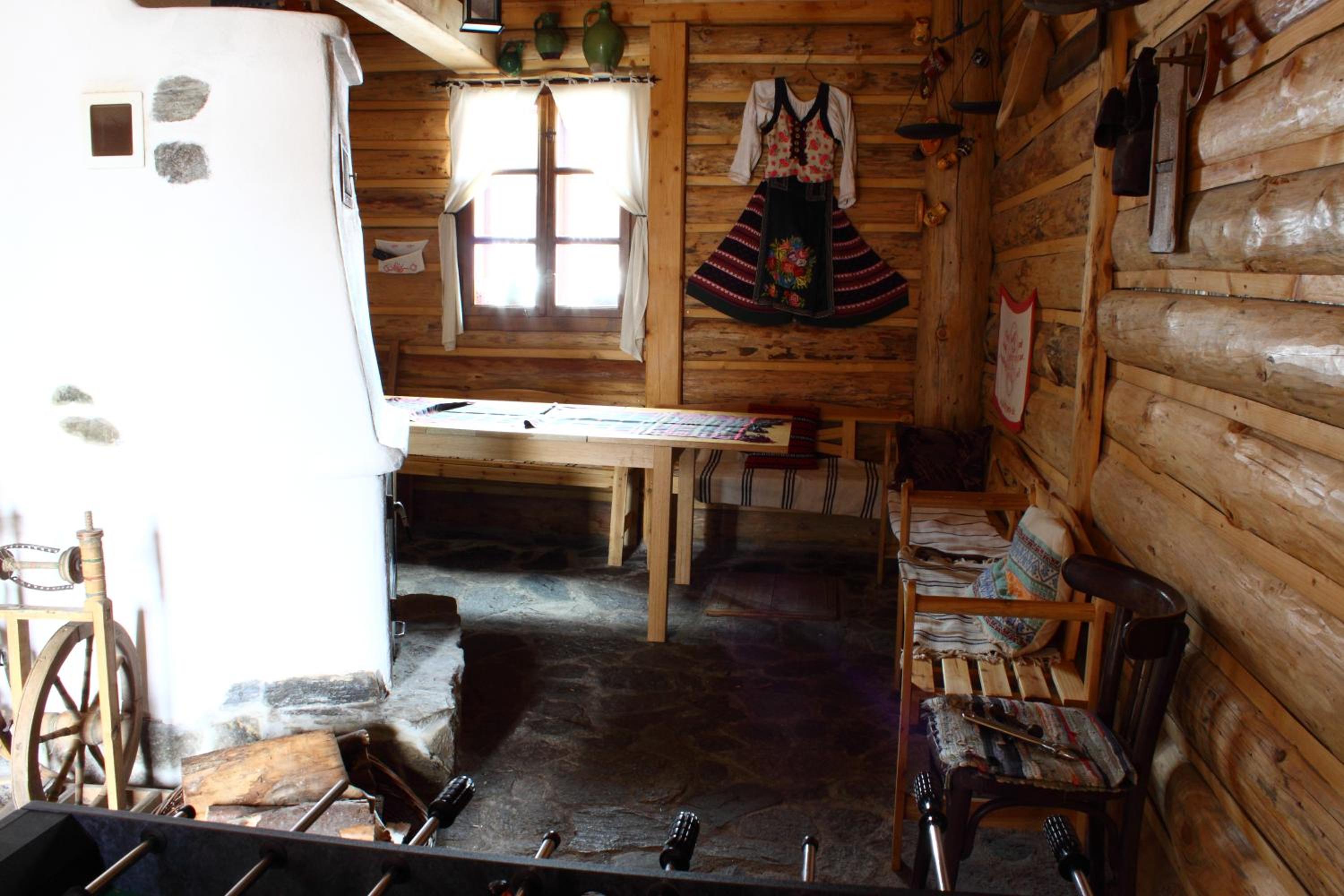 Double or Twin Room - Photo 4