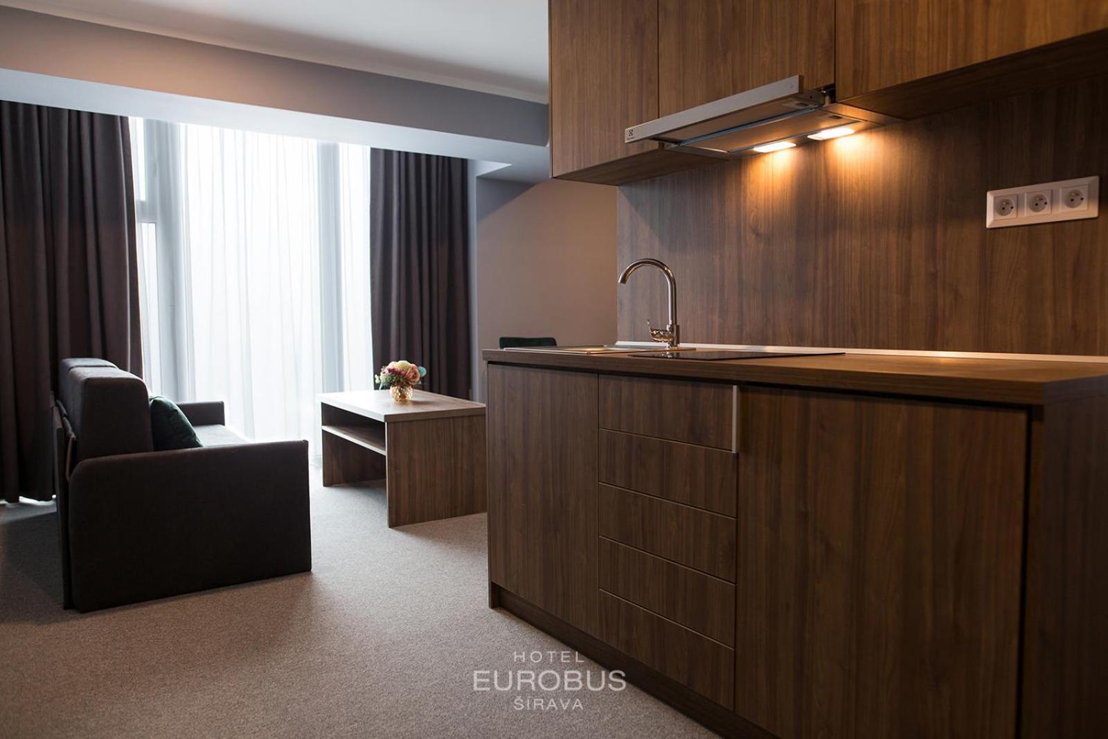 Apartment with Lake View - Photo 8