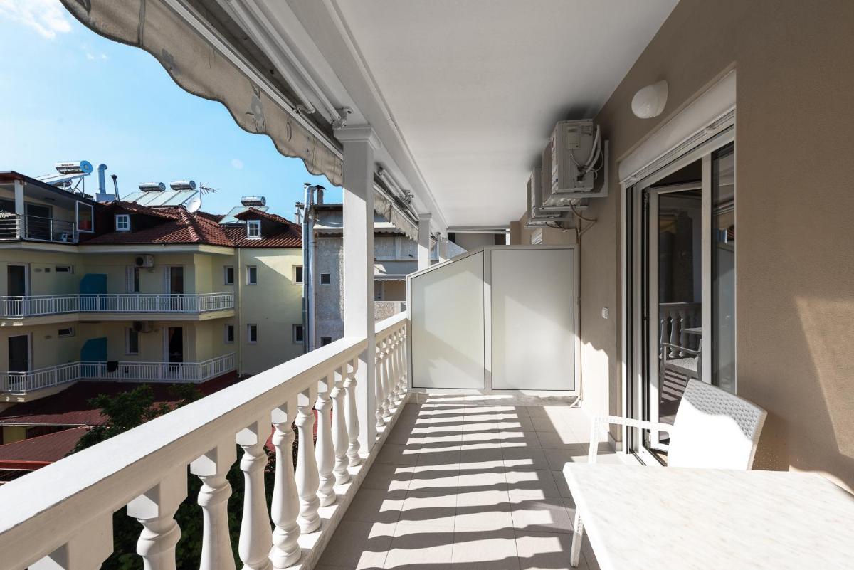 Triple Room with Garden View