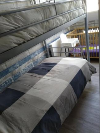 Quadruple Room with Private Bathroom photo 3