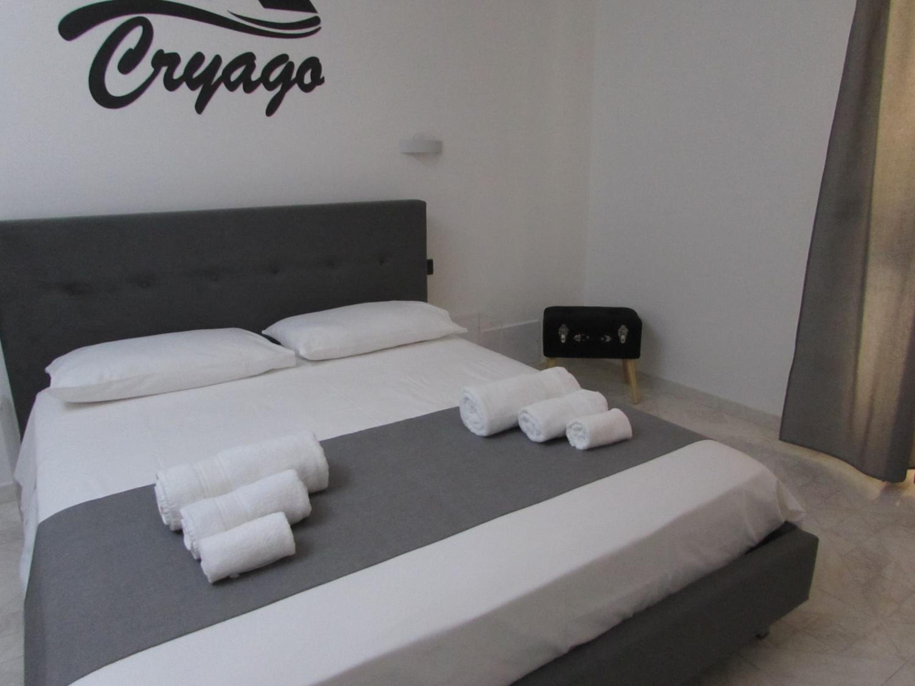 Double Room - Photo 15
