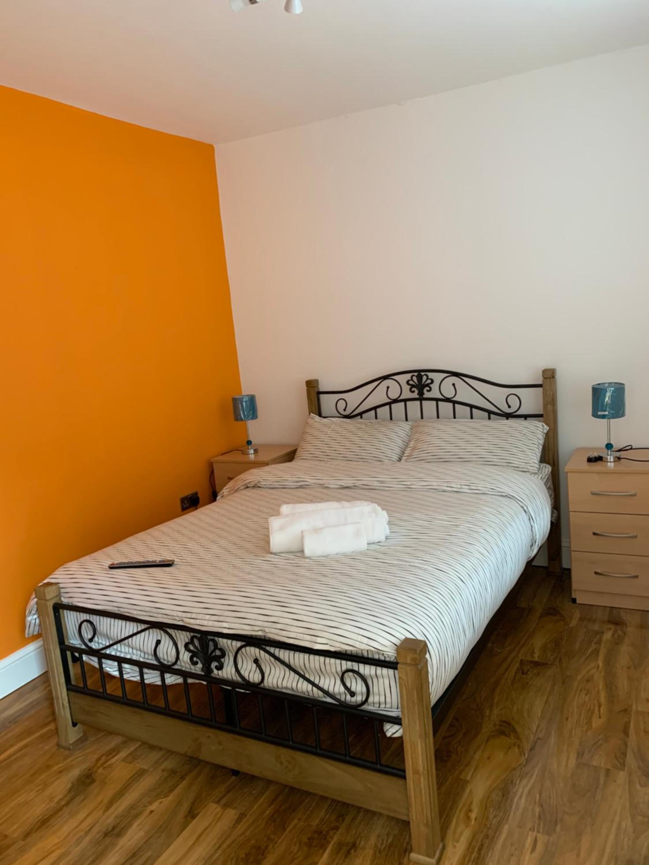 Single Room with Shared Shower and Toilet photo 2