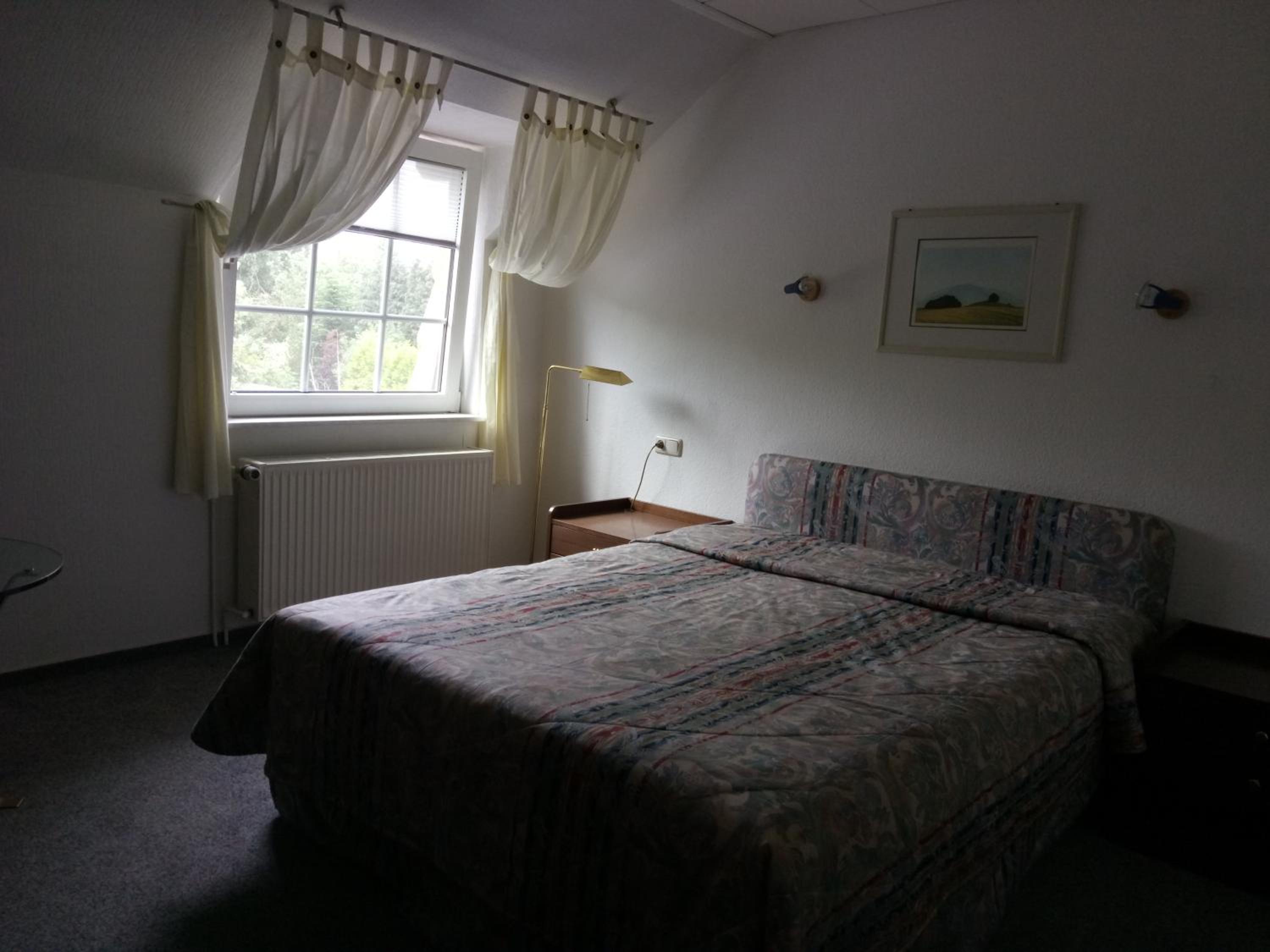 Double or Twin Room with Private Bathroom