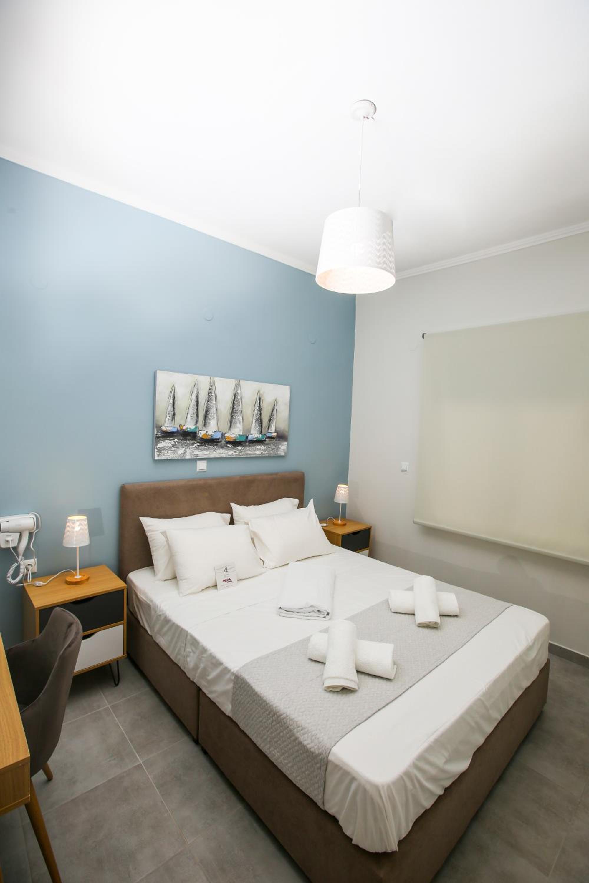 Deluxe Double Room with Balcony photo 3