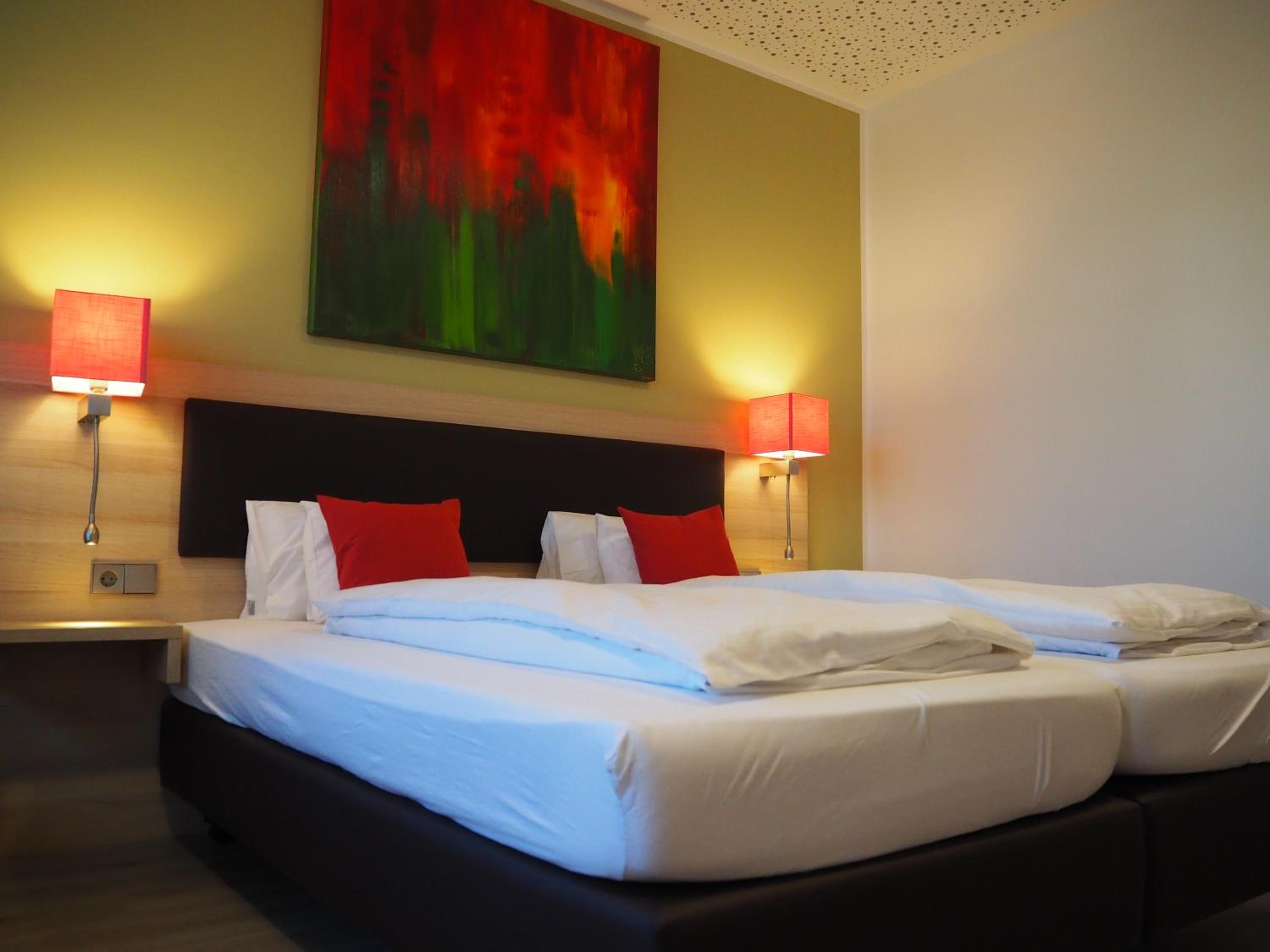 Standard Double Room - Photo 2