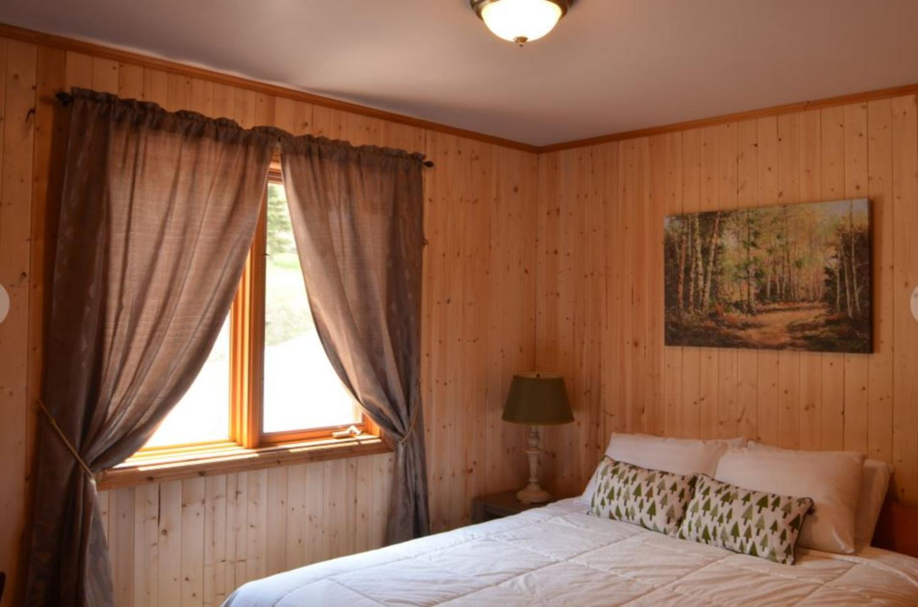 Cottage #8 photo 1
