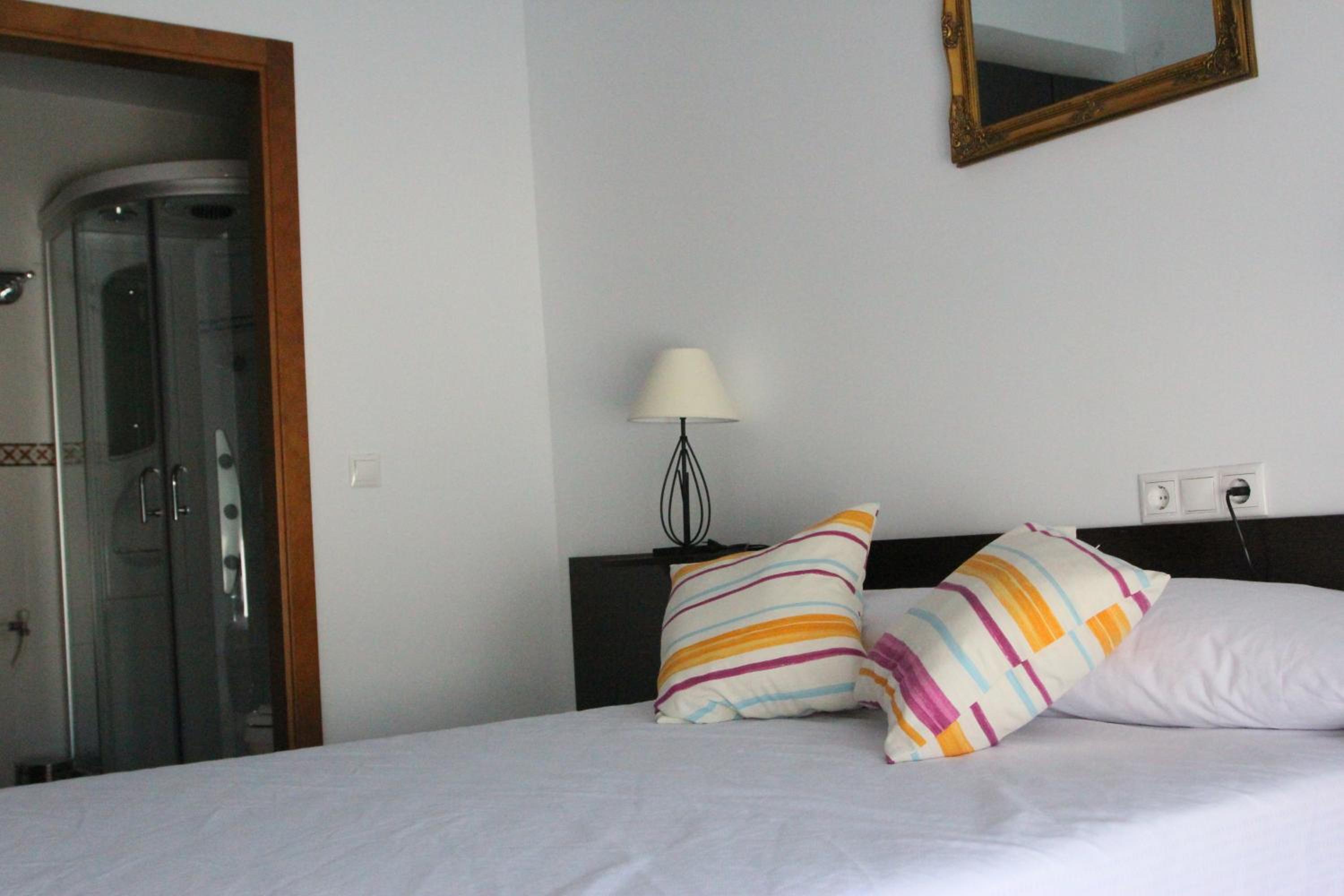 One-Bedroom Apartment - Photo 30