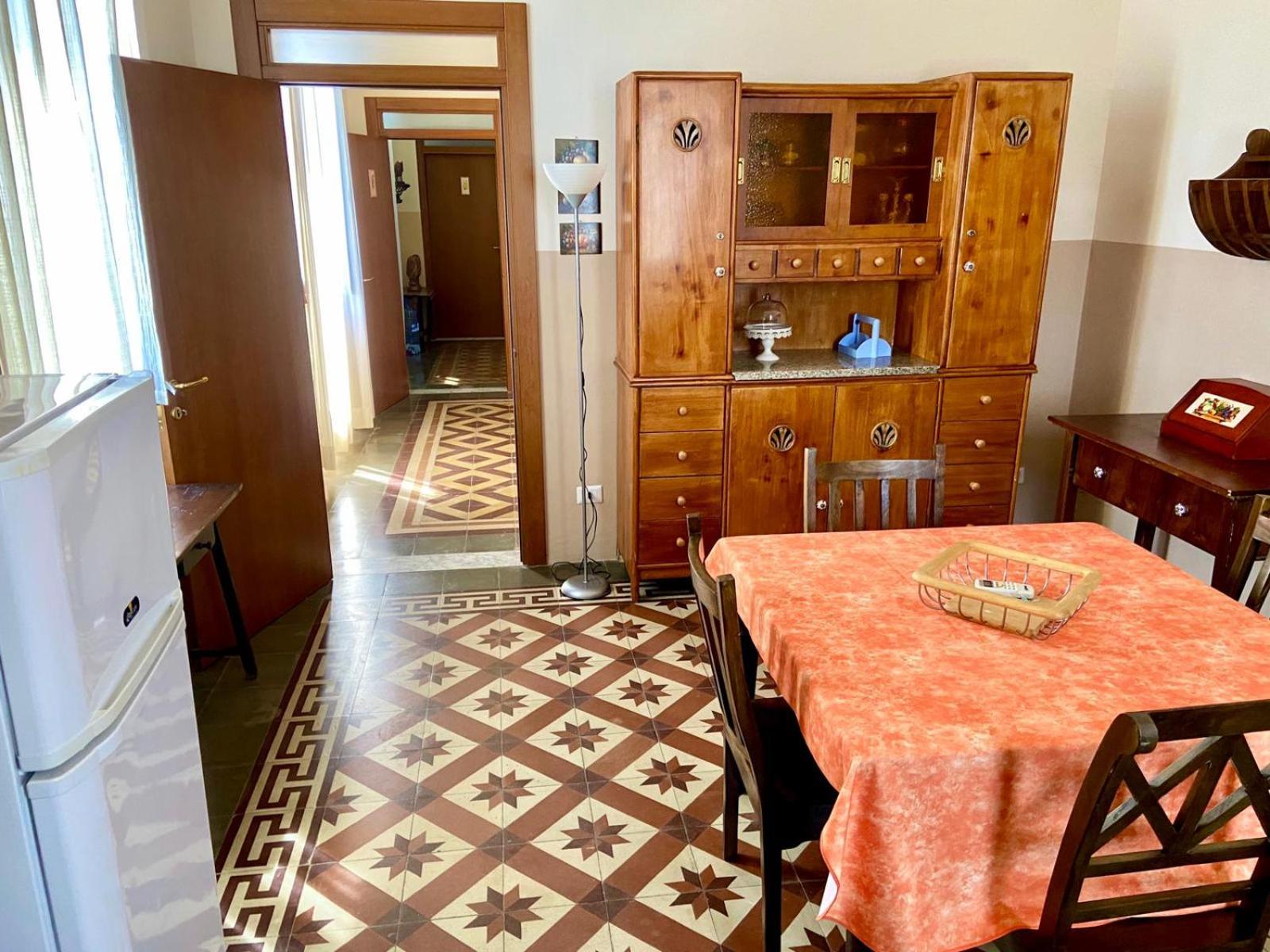 One-Bedroom Apartment - Photo 10