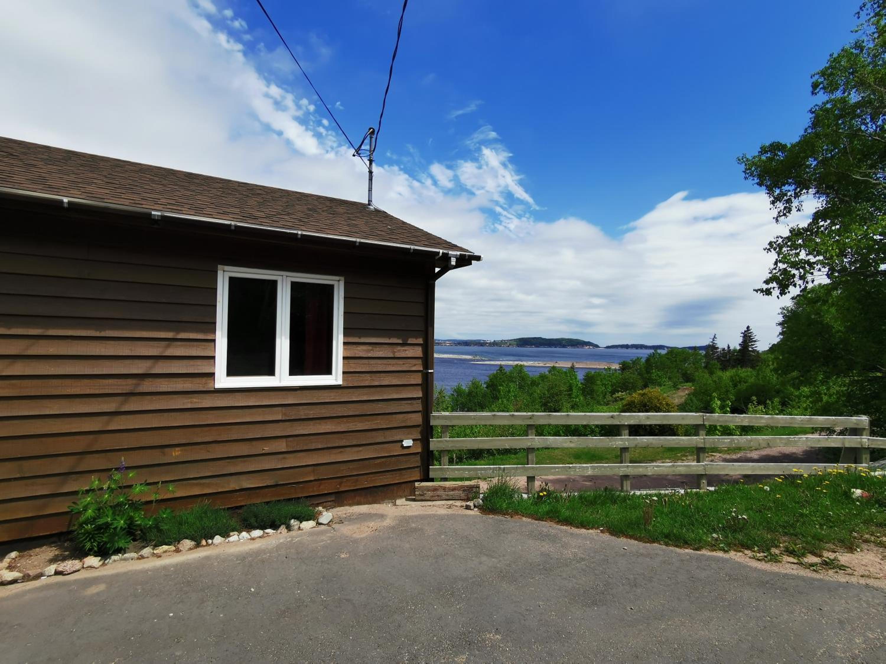 Cottage #9 photo 2