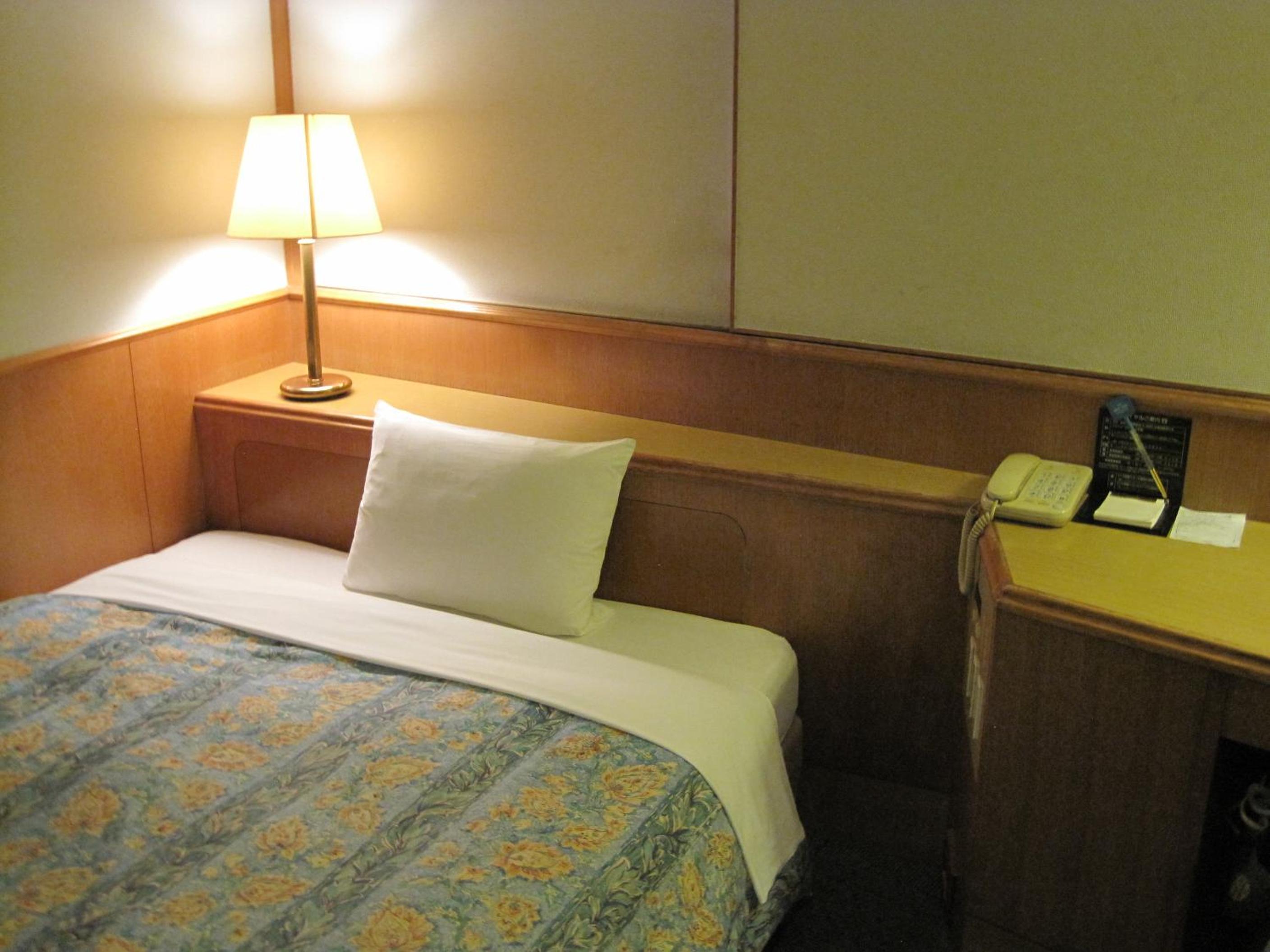 Single Room - Non-Smoking