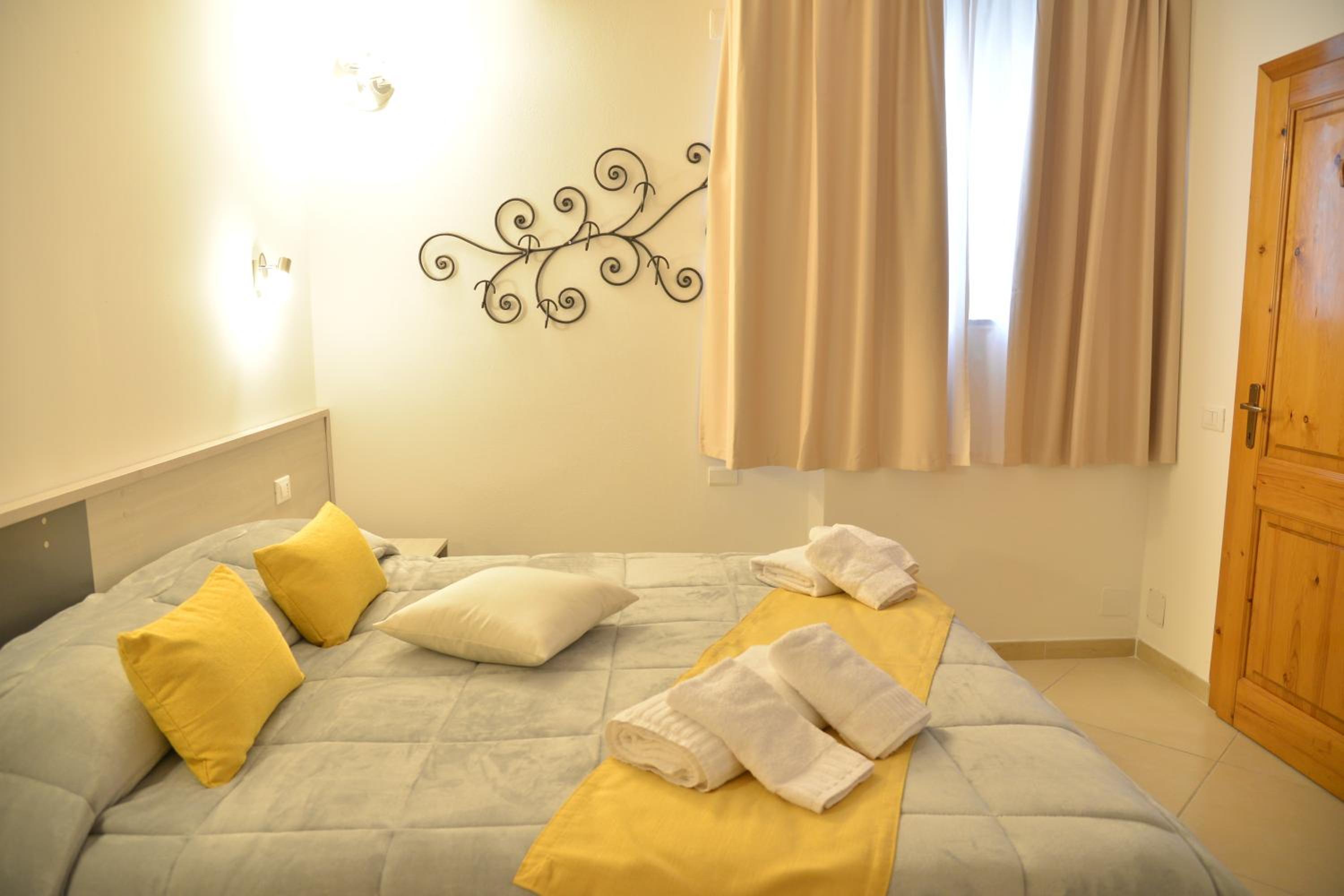Budget Double or Twin Room photo 3