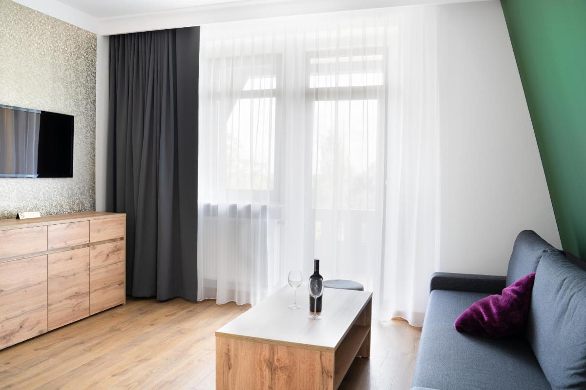 Deluxe Apartment photo 2