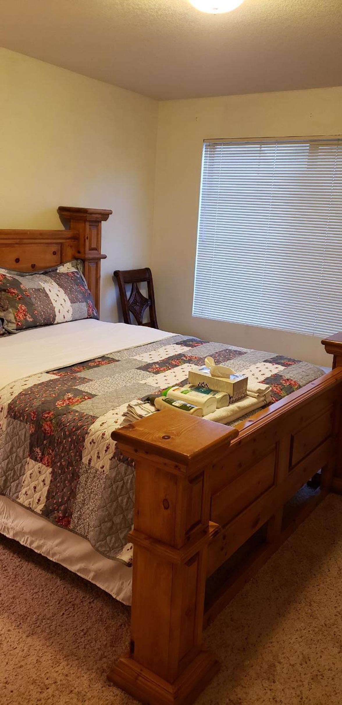 Deluxe Double Room (2 Adults + 1 Child) - Photo 1