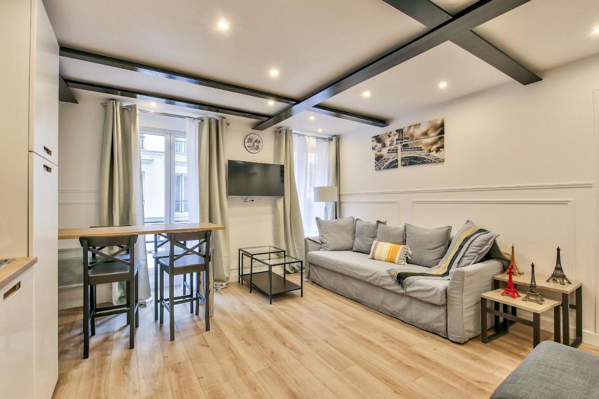Apartment photo 1
