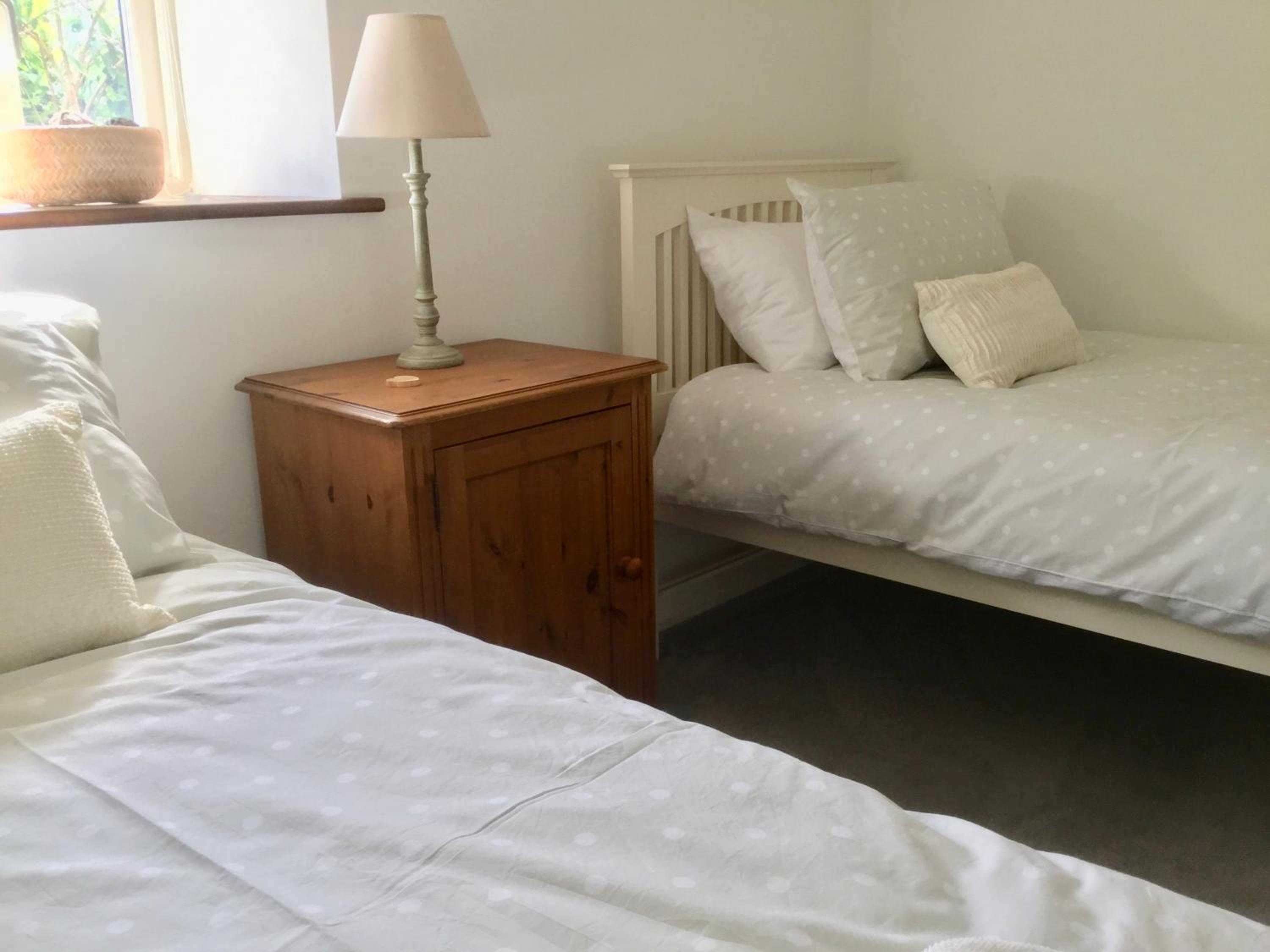 Three-Bedroom House photo 3