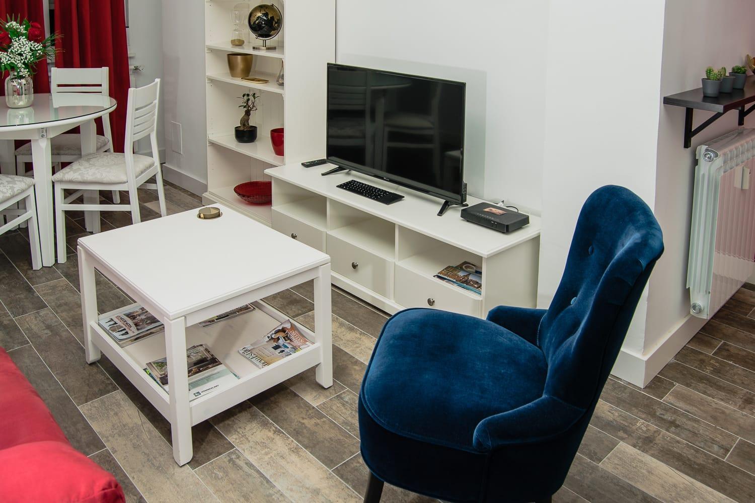 Two-Bedroom Apartment - Photo 14