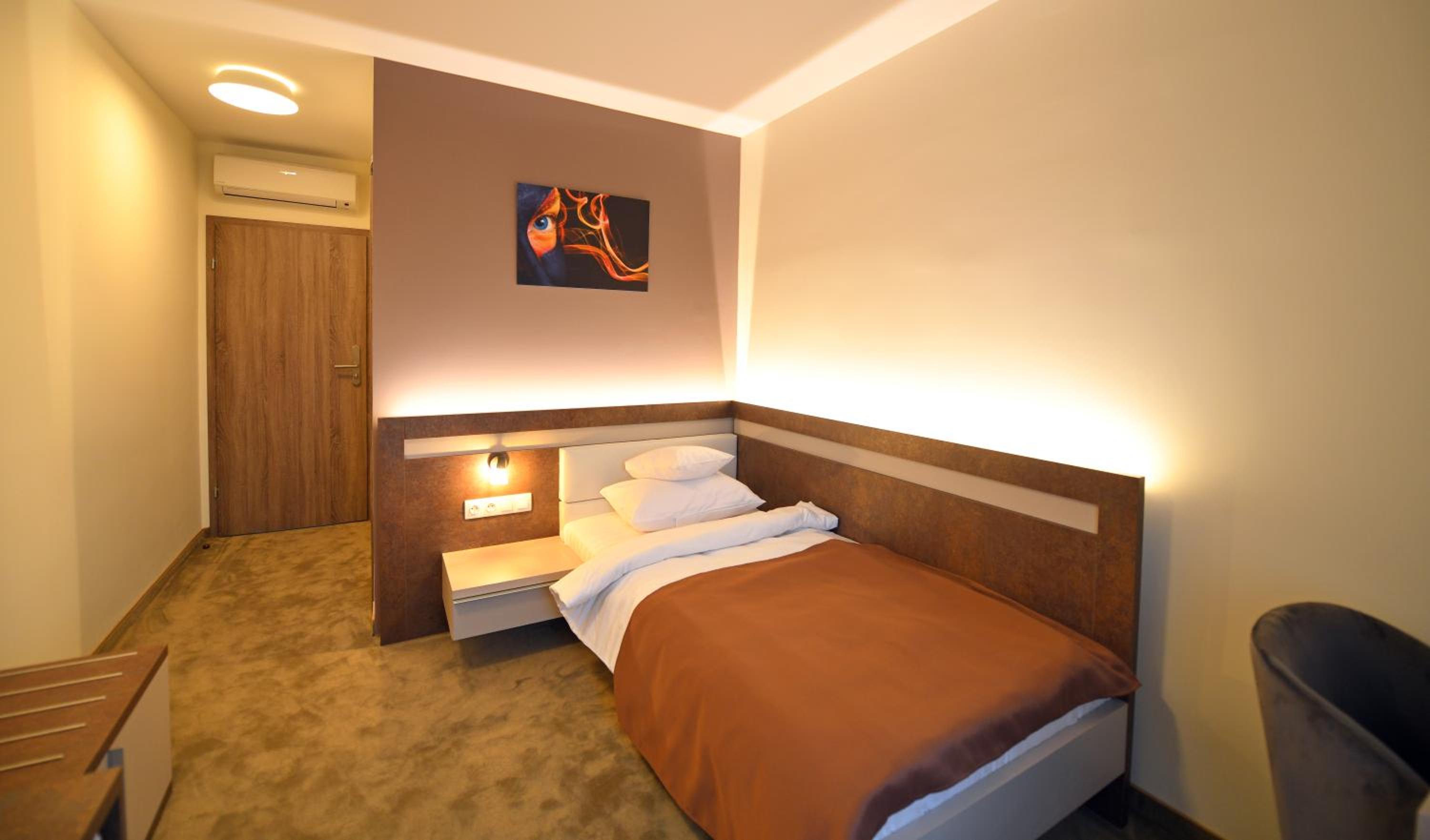 Single Room with Bathroom