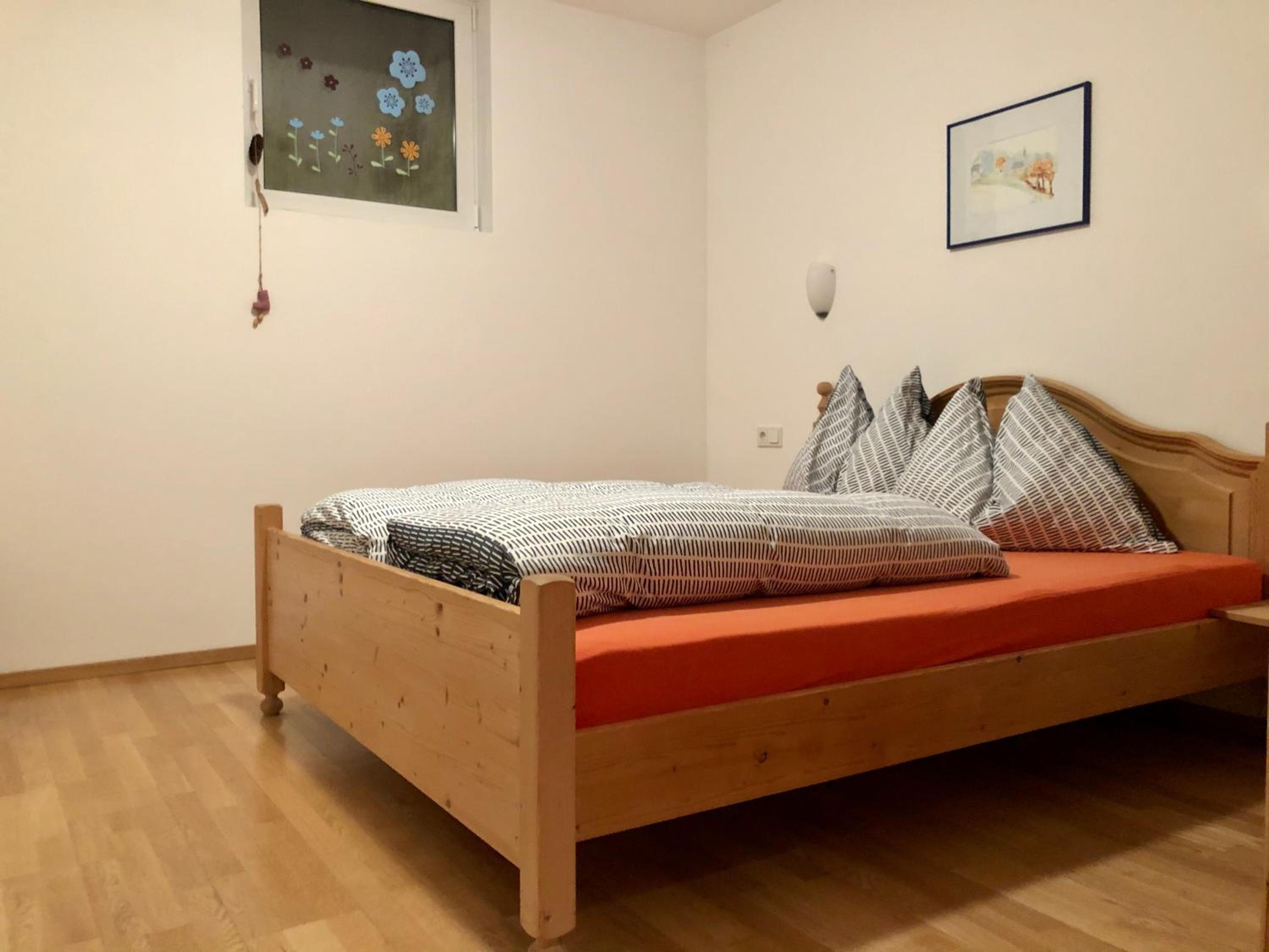 Two-Bedroom Apartment with Garden photo 1