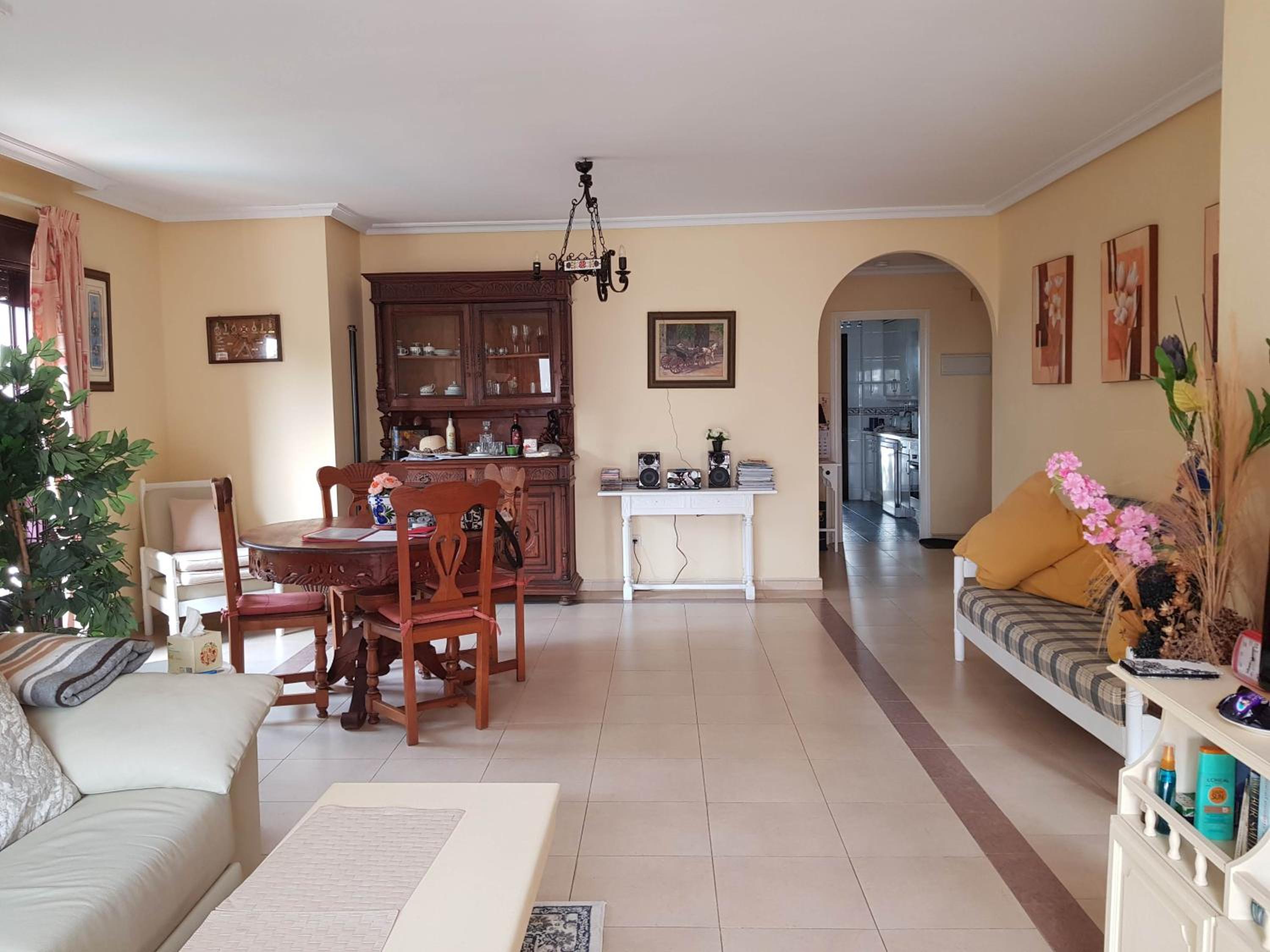 Apartamento con vista a la piscina