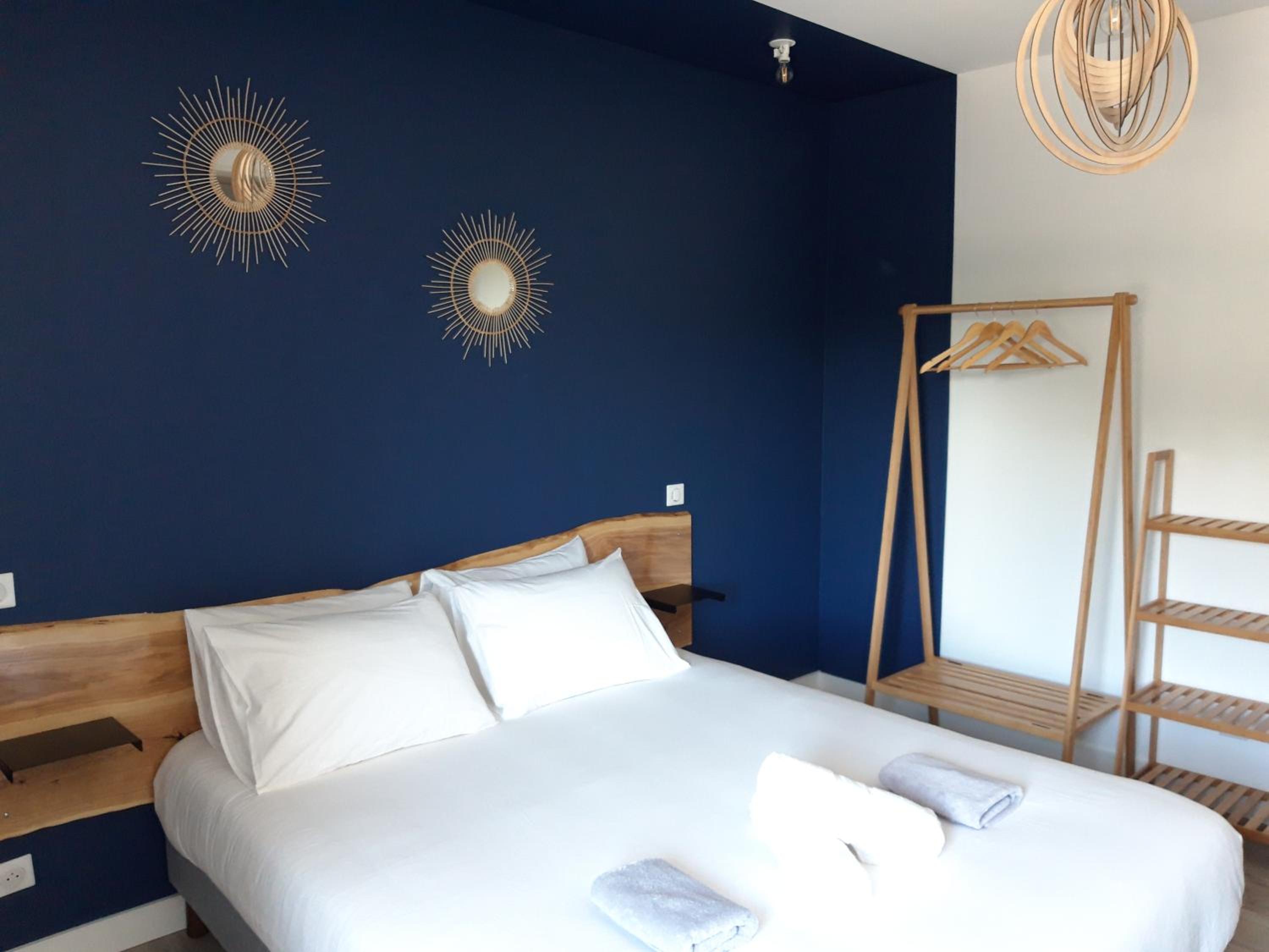 Queen Room - Photo 4