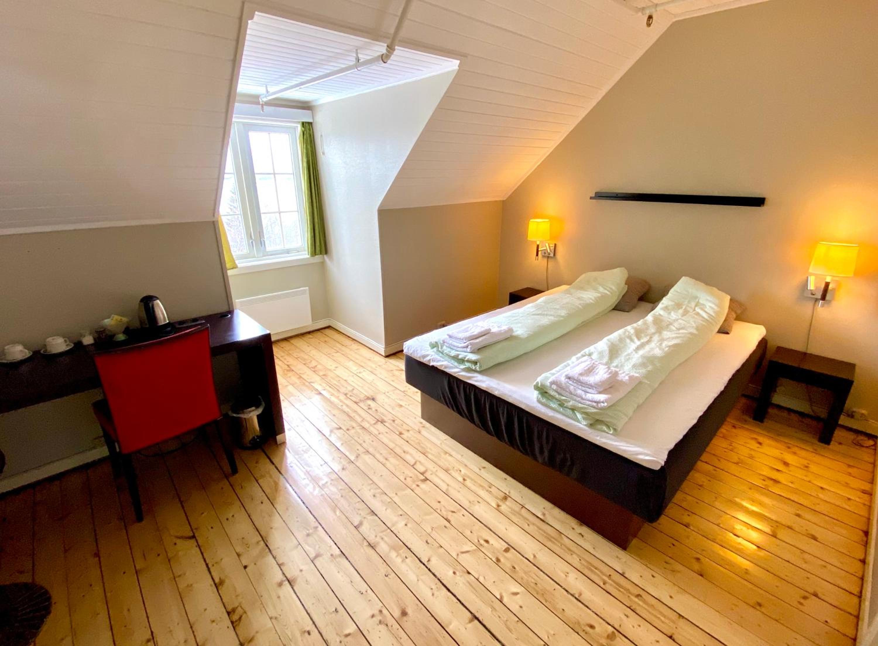 Budget Double Room photo 1