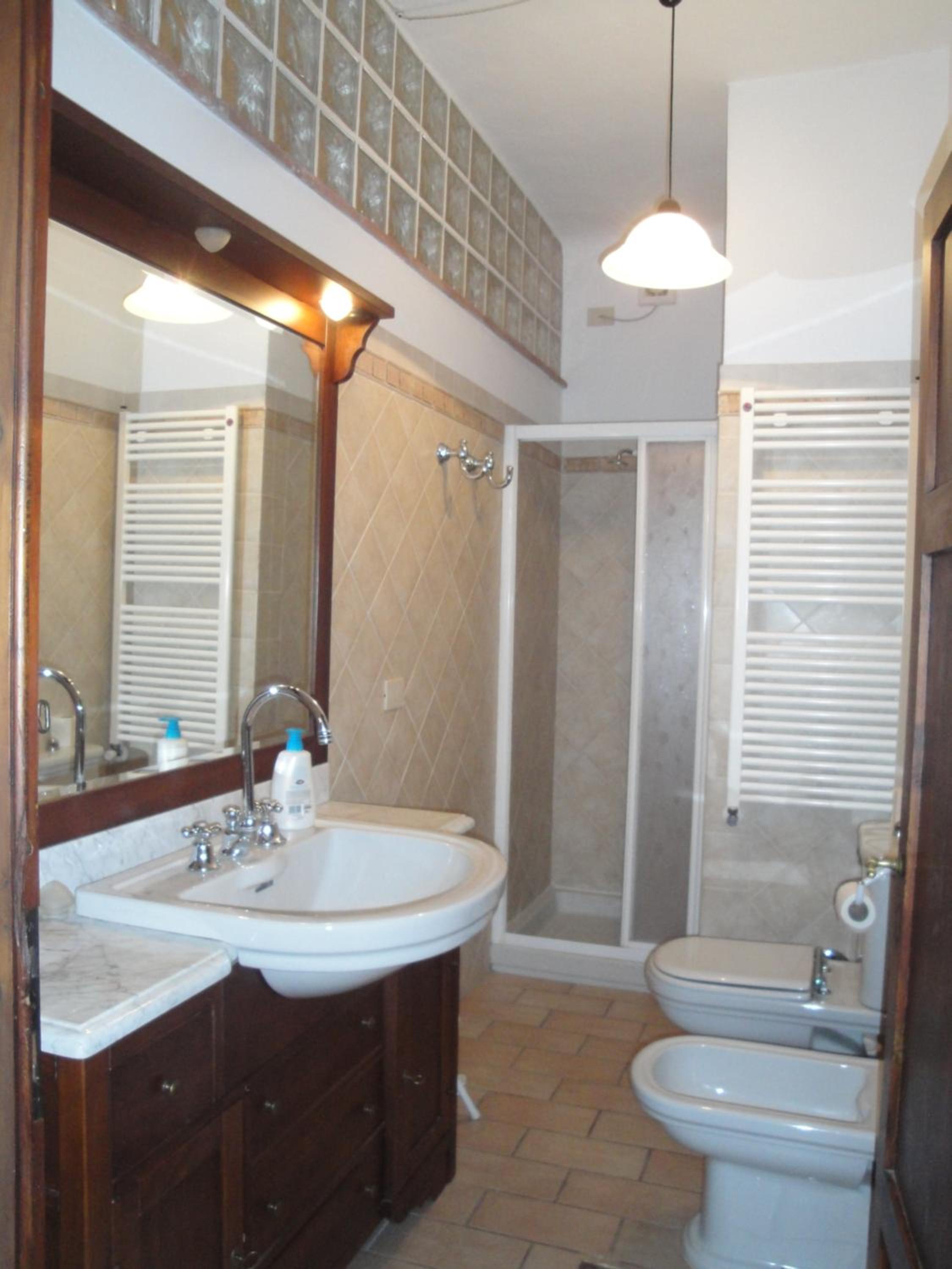 Apartment - Photo 11