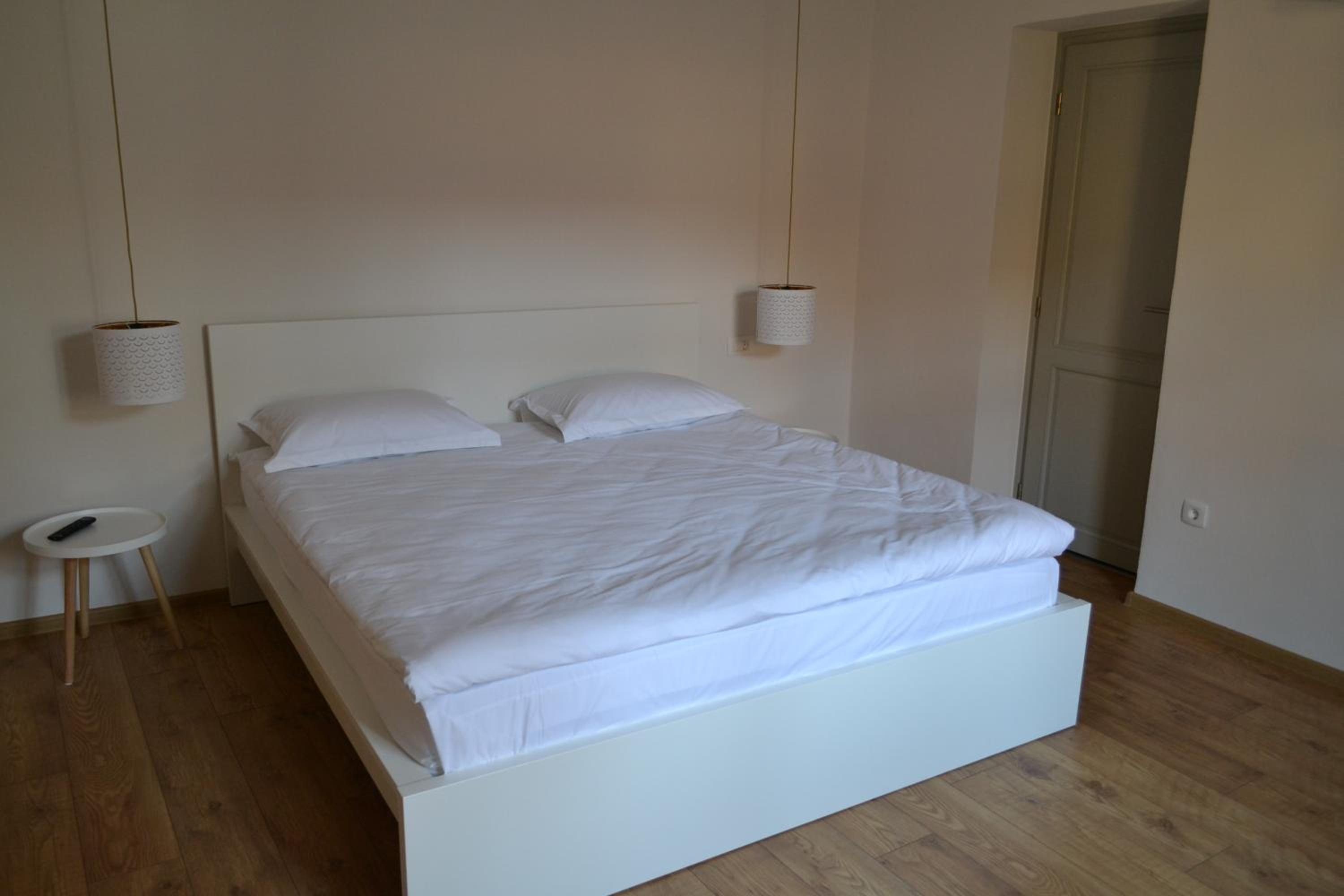 Deluxe Family Room - Photo 1