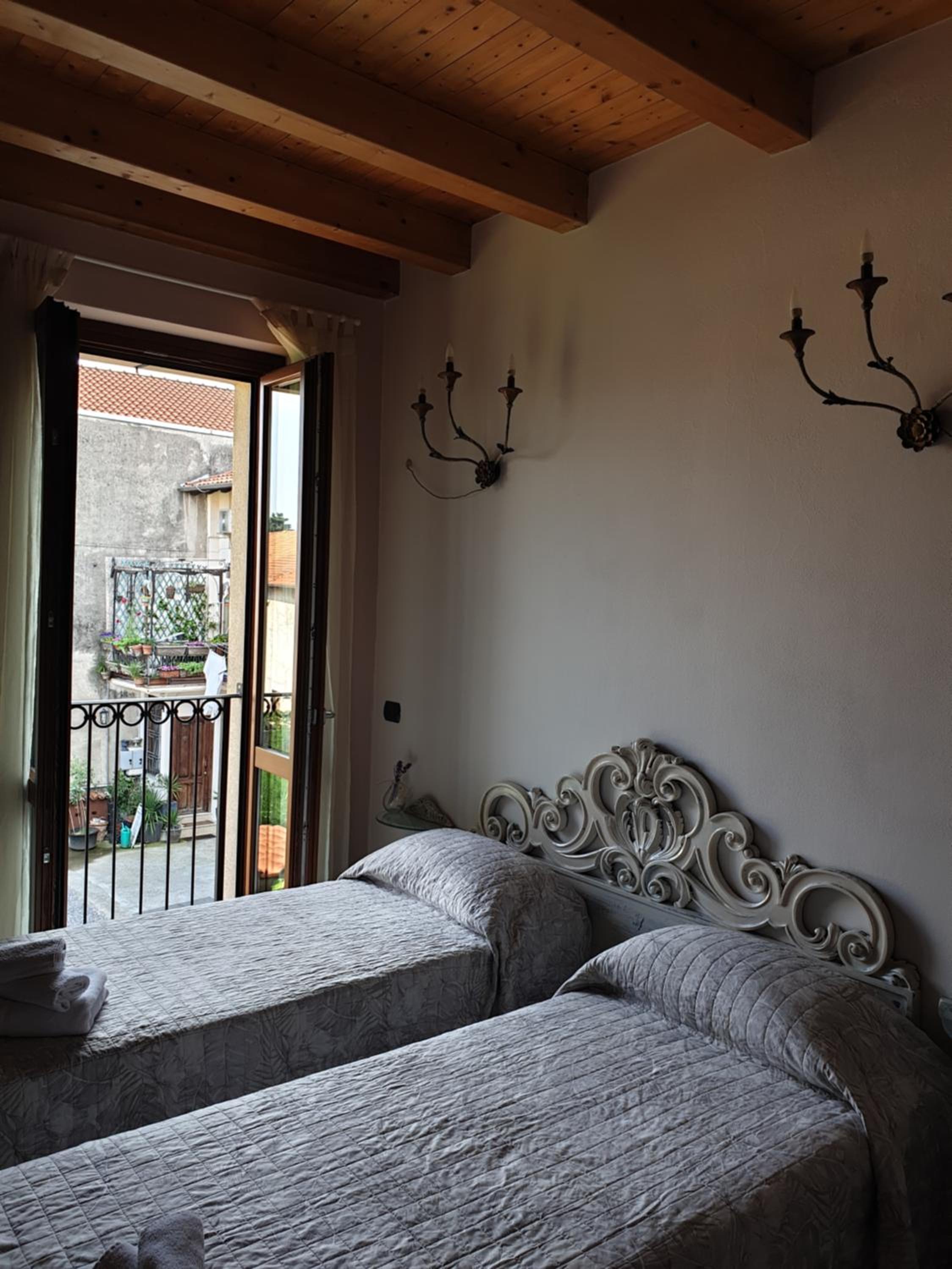 Double or Twin Room with Private External Bathroom photo 1