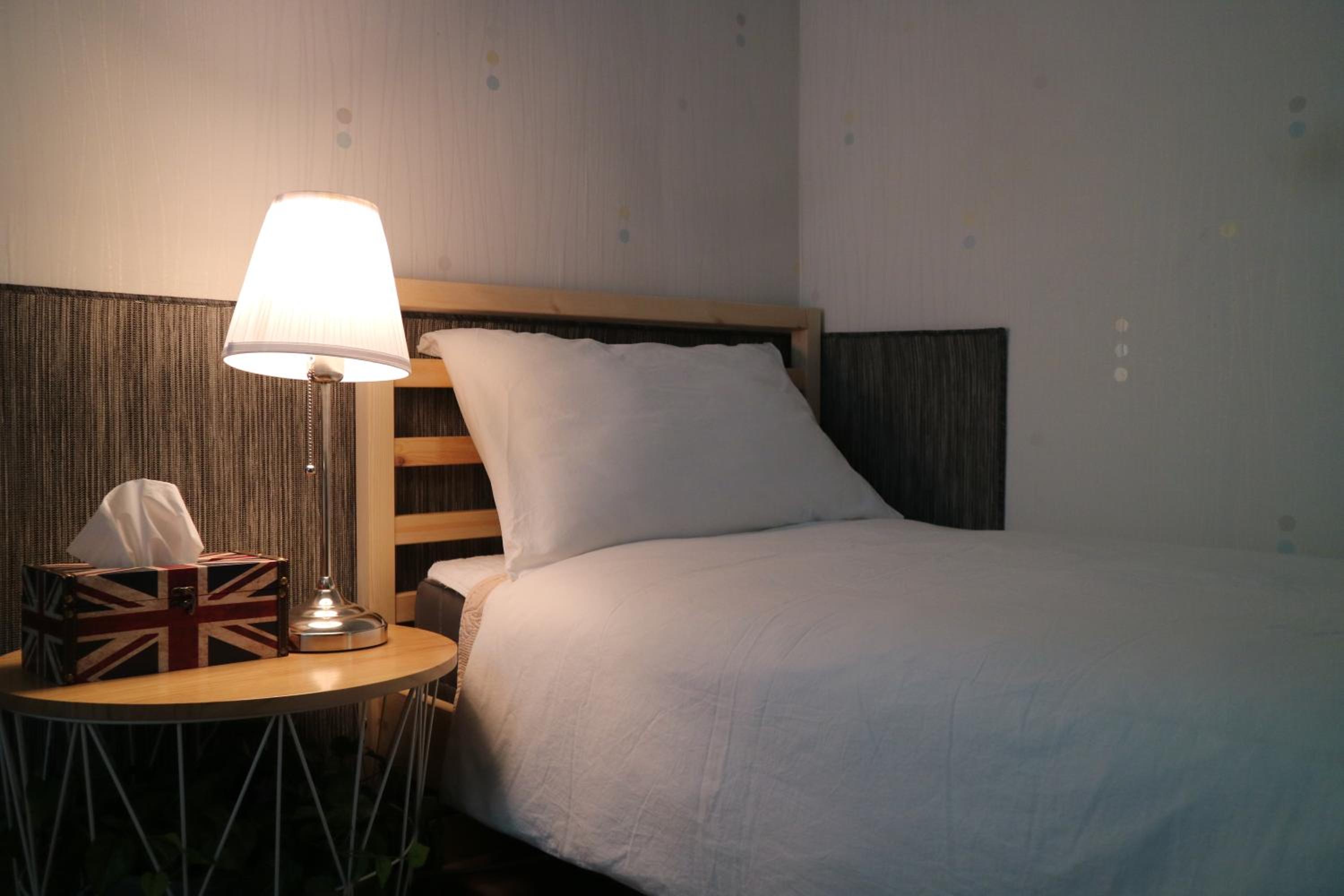 Double or Twin Room with Terrace - Photo 26