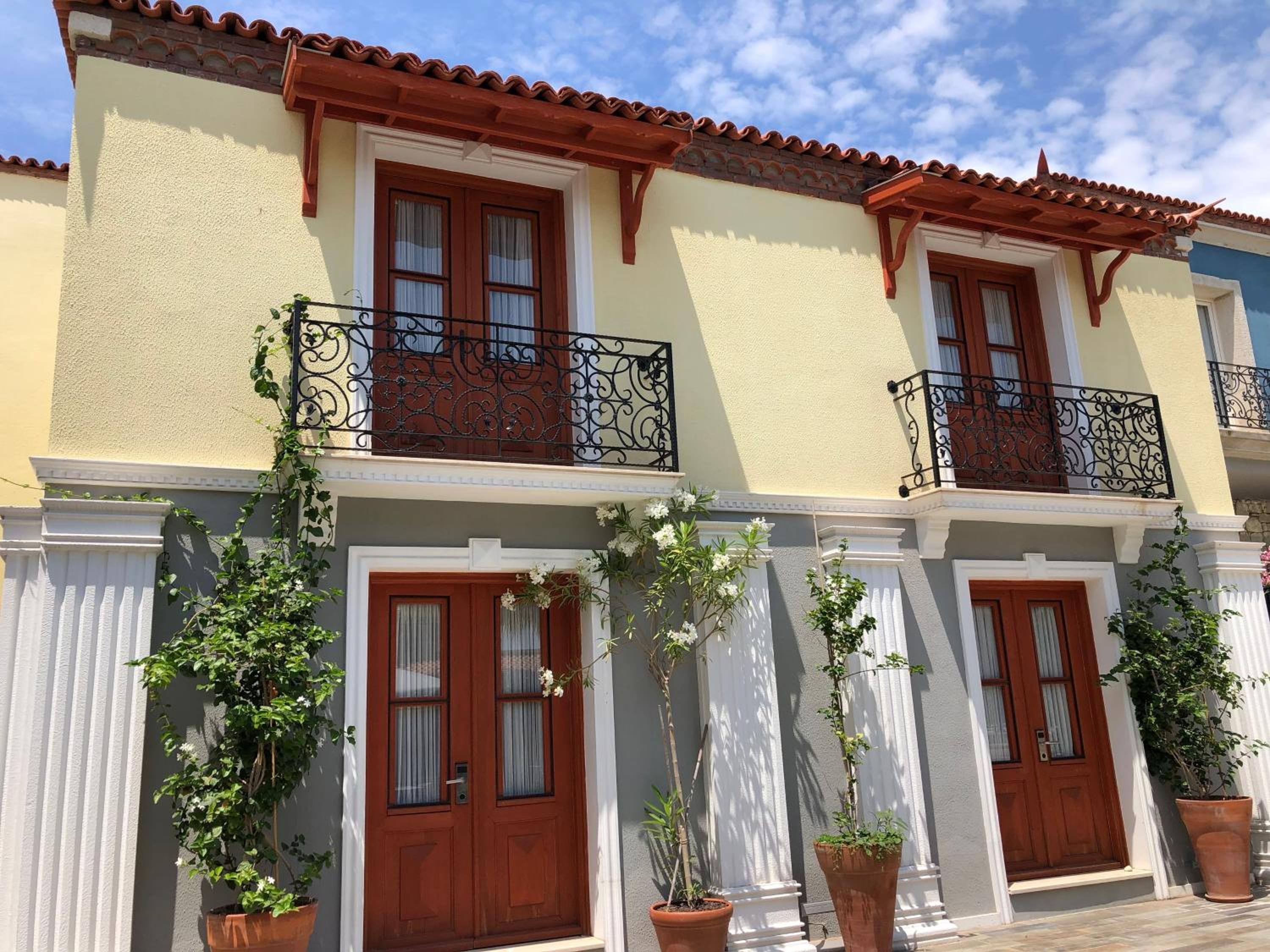 Standard Villa