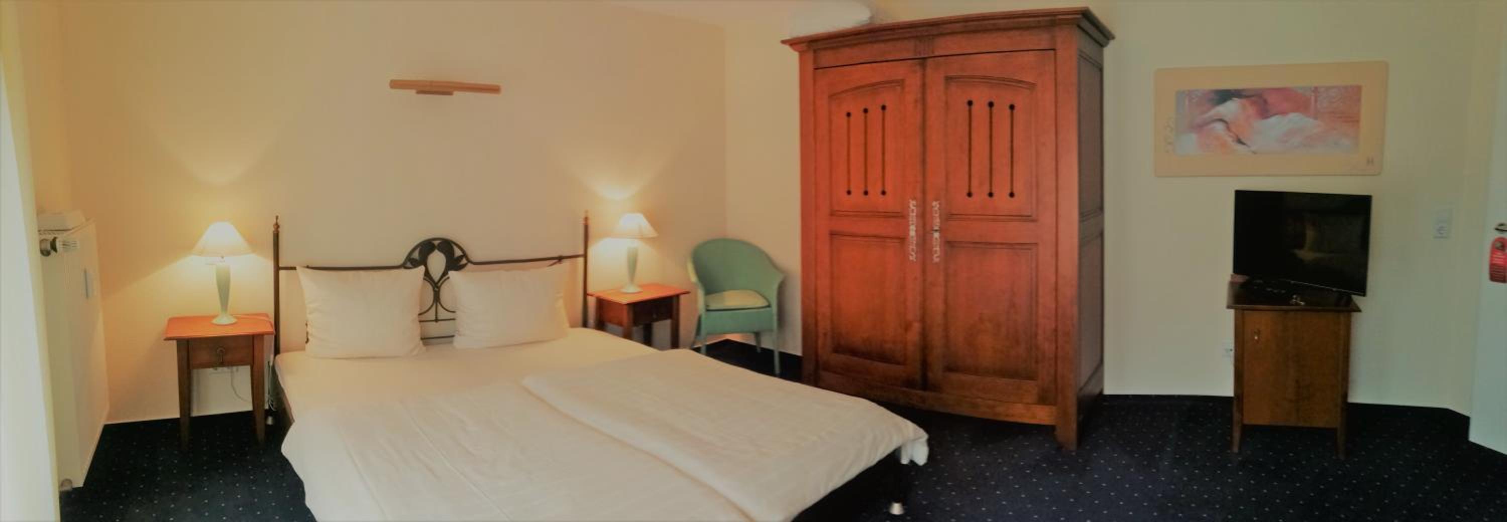 Standard Double Room photo 2
