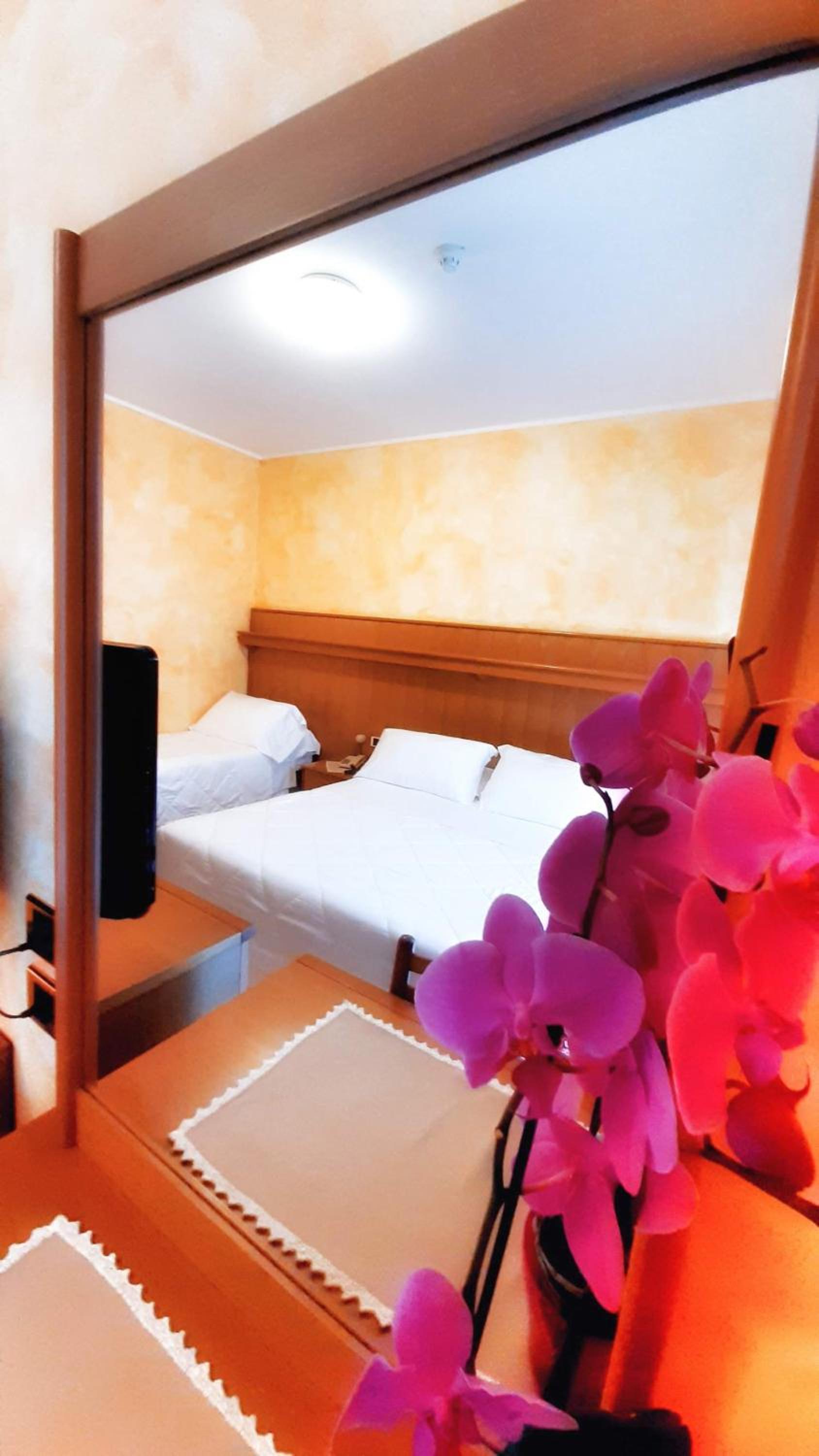 Standard Triple Room - Photo 5