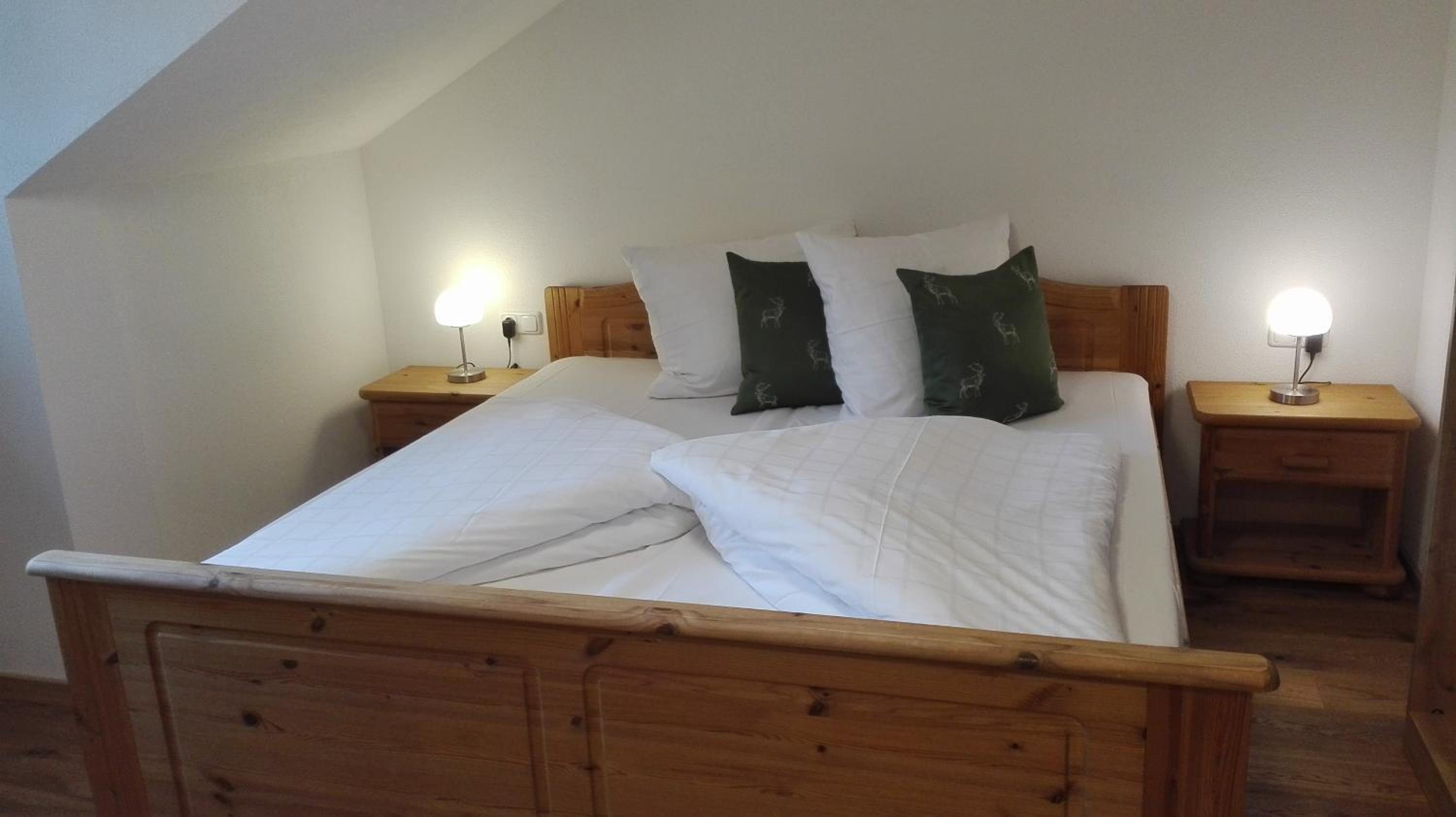 Four-Bedroom Apartment - Photo 6