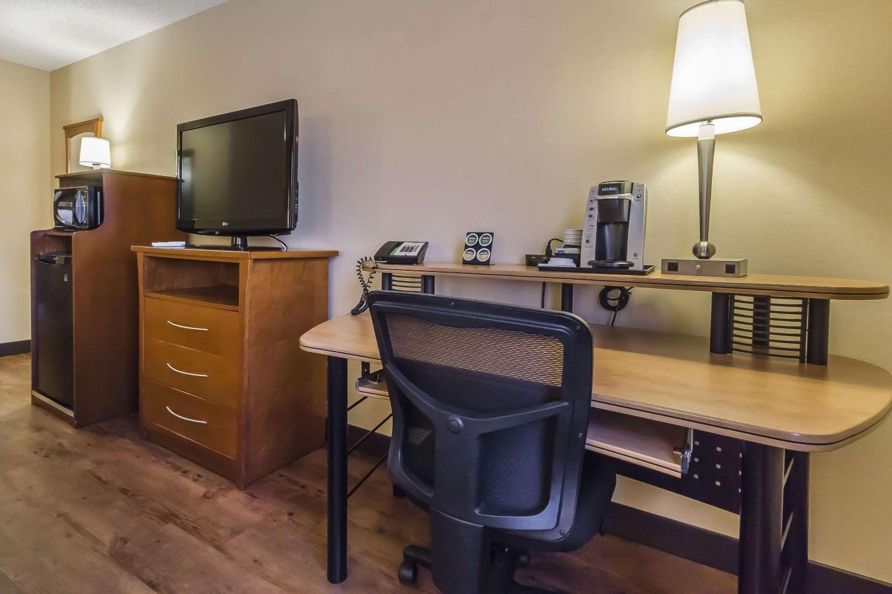 Standard King Room
