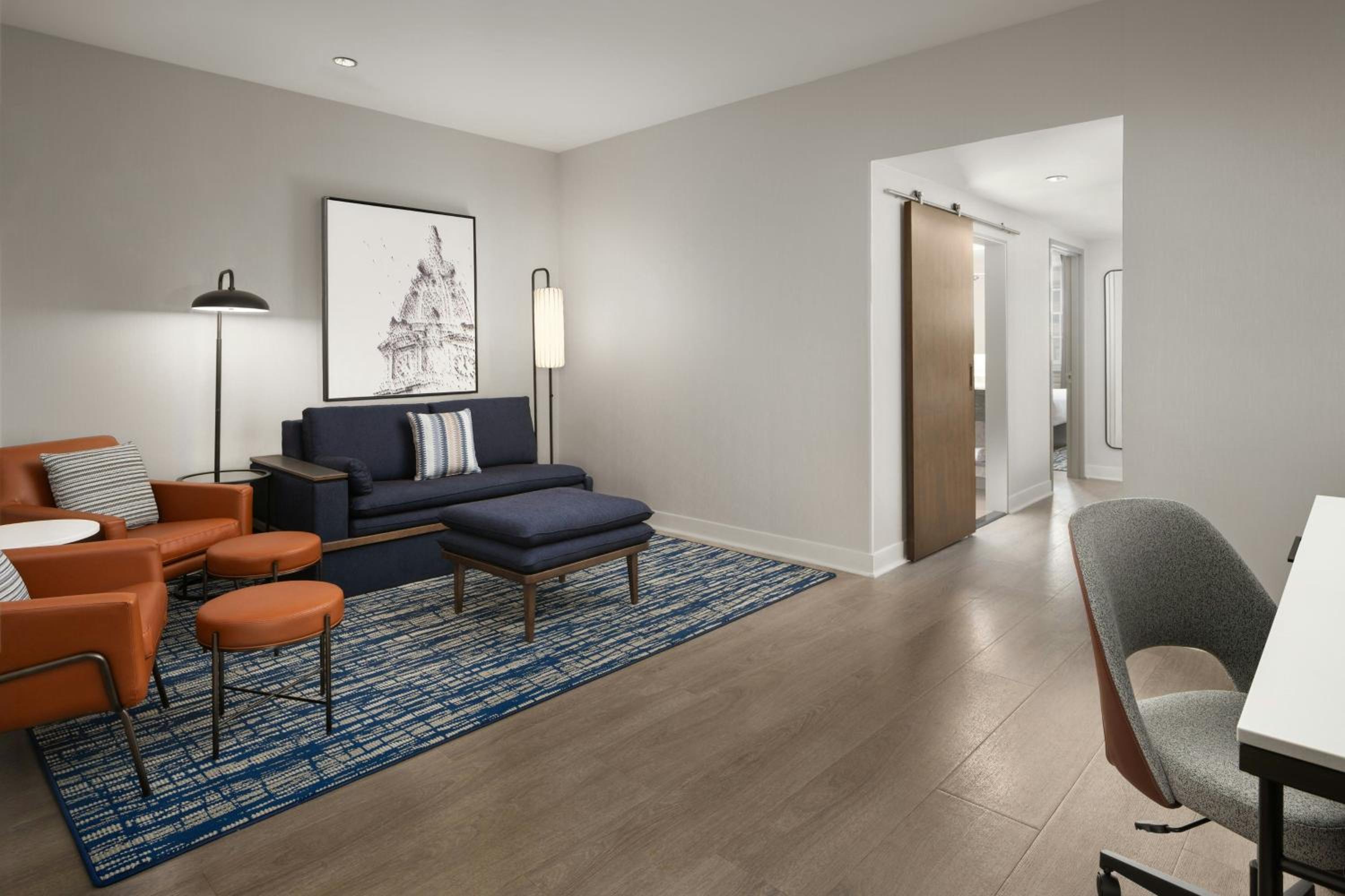 Two-Bedroom Suite with One King Bed, Two Queen Beds, City View and Sofa Bed