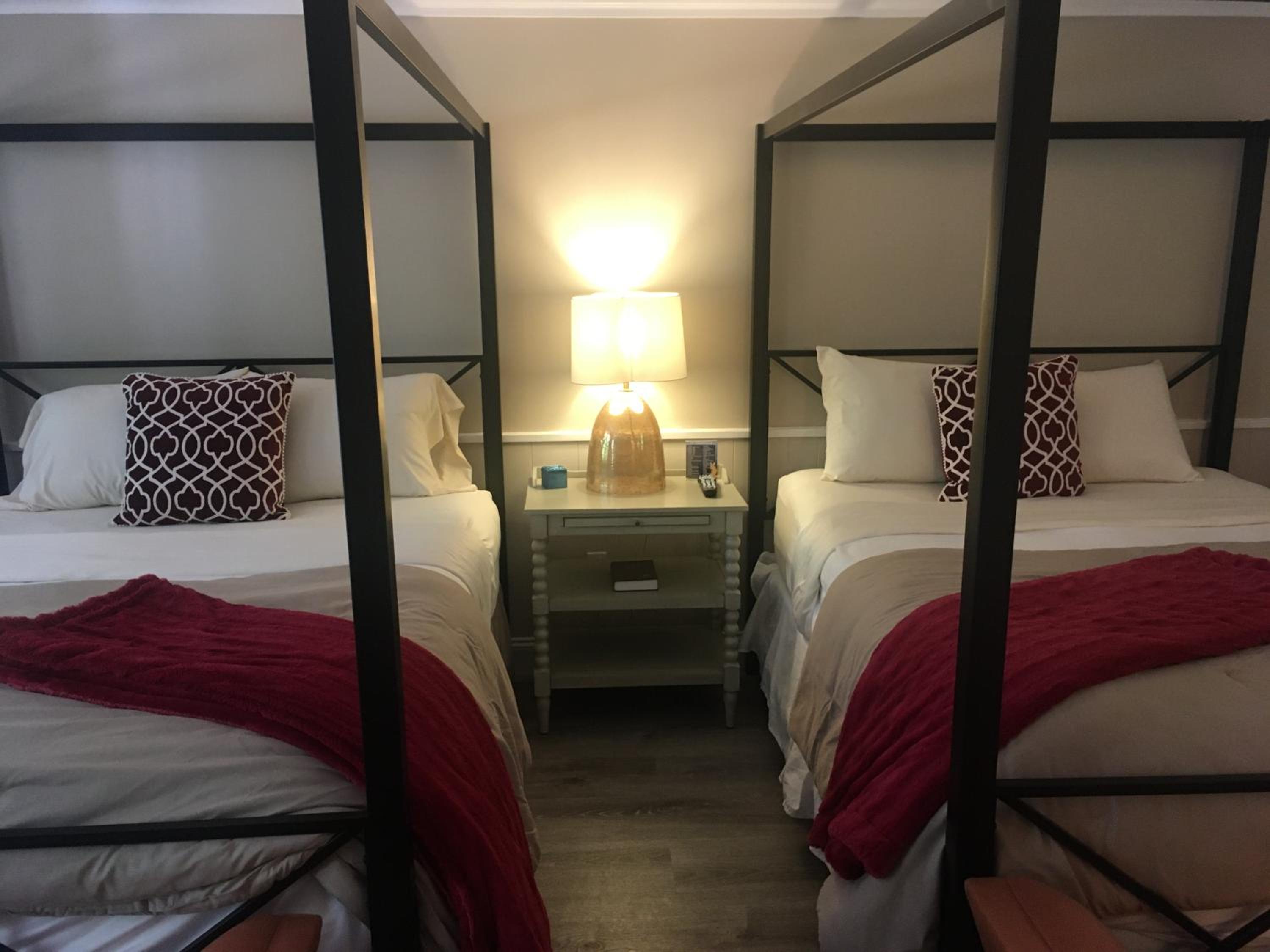 Classic Quadruple Room photo 3