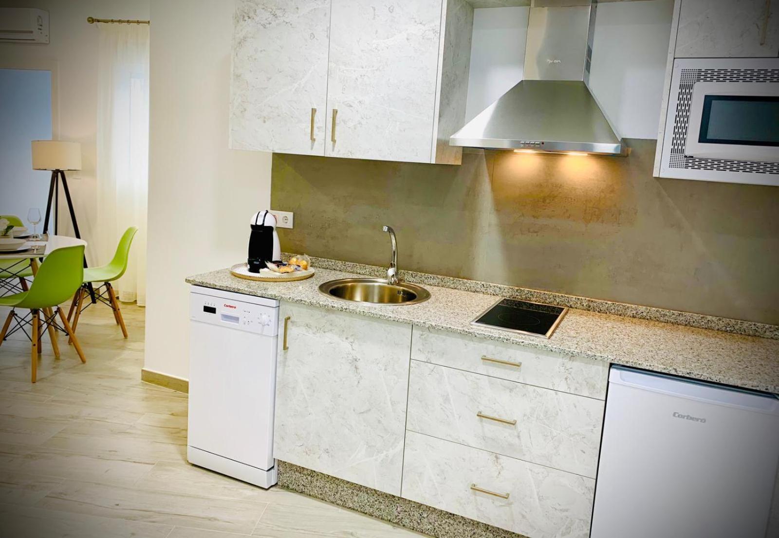 One-Bedroom Apartment - Photo 10
