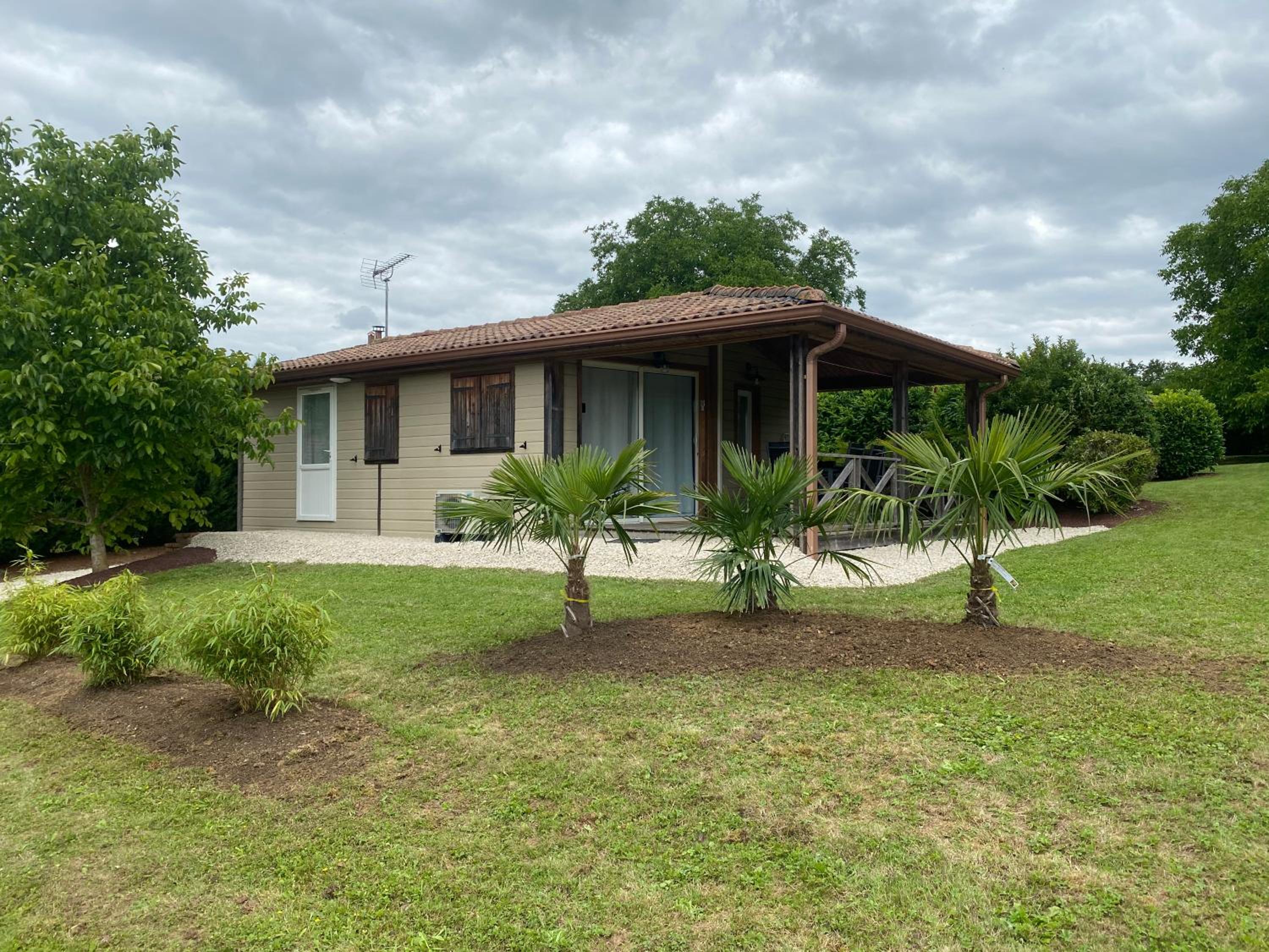 Two-Bedroom Chalet - Photo 3
