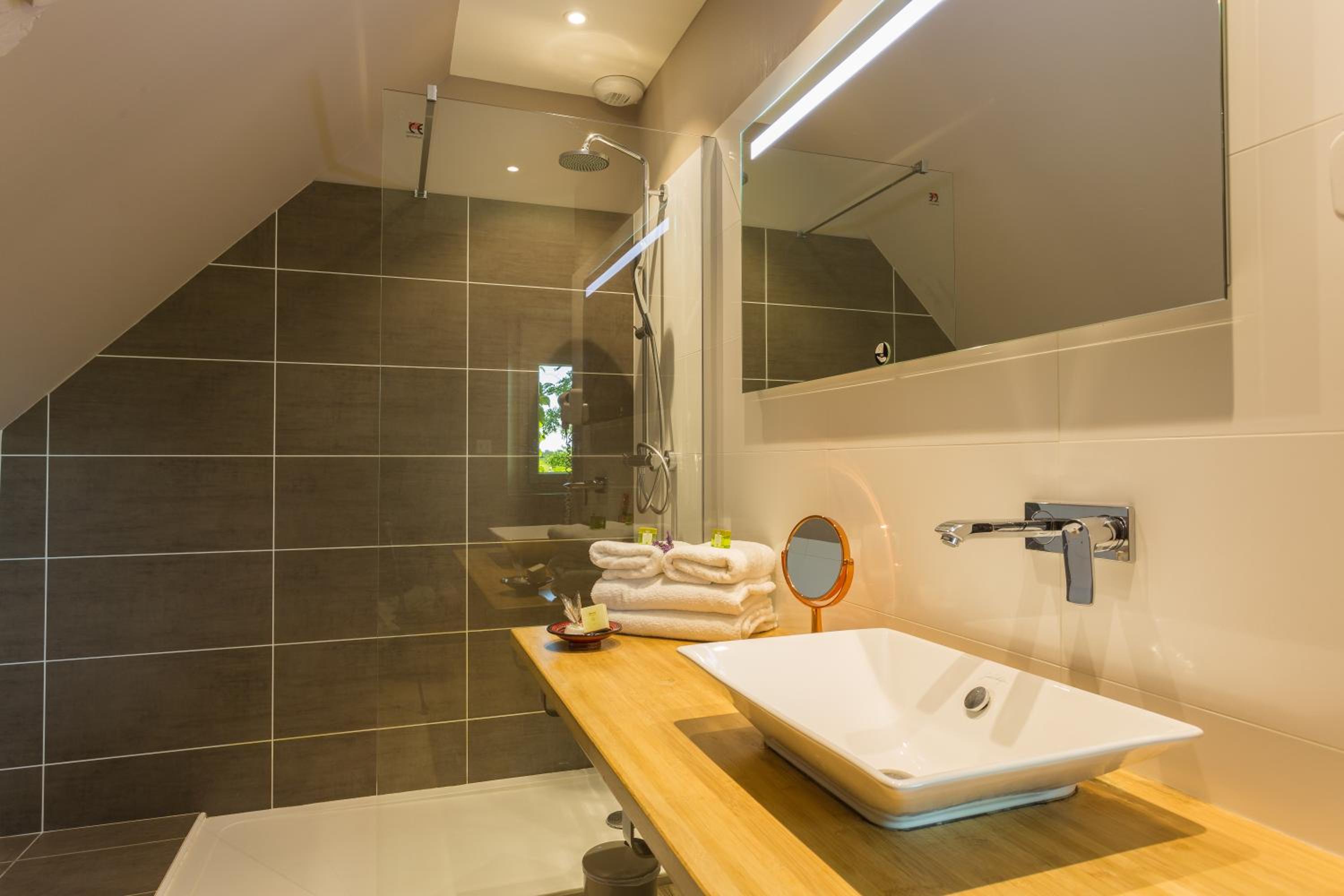 Double Room - Photo 4